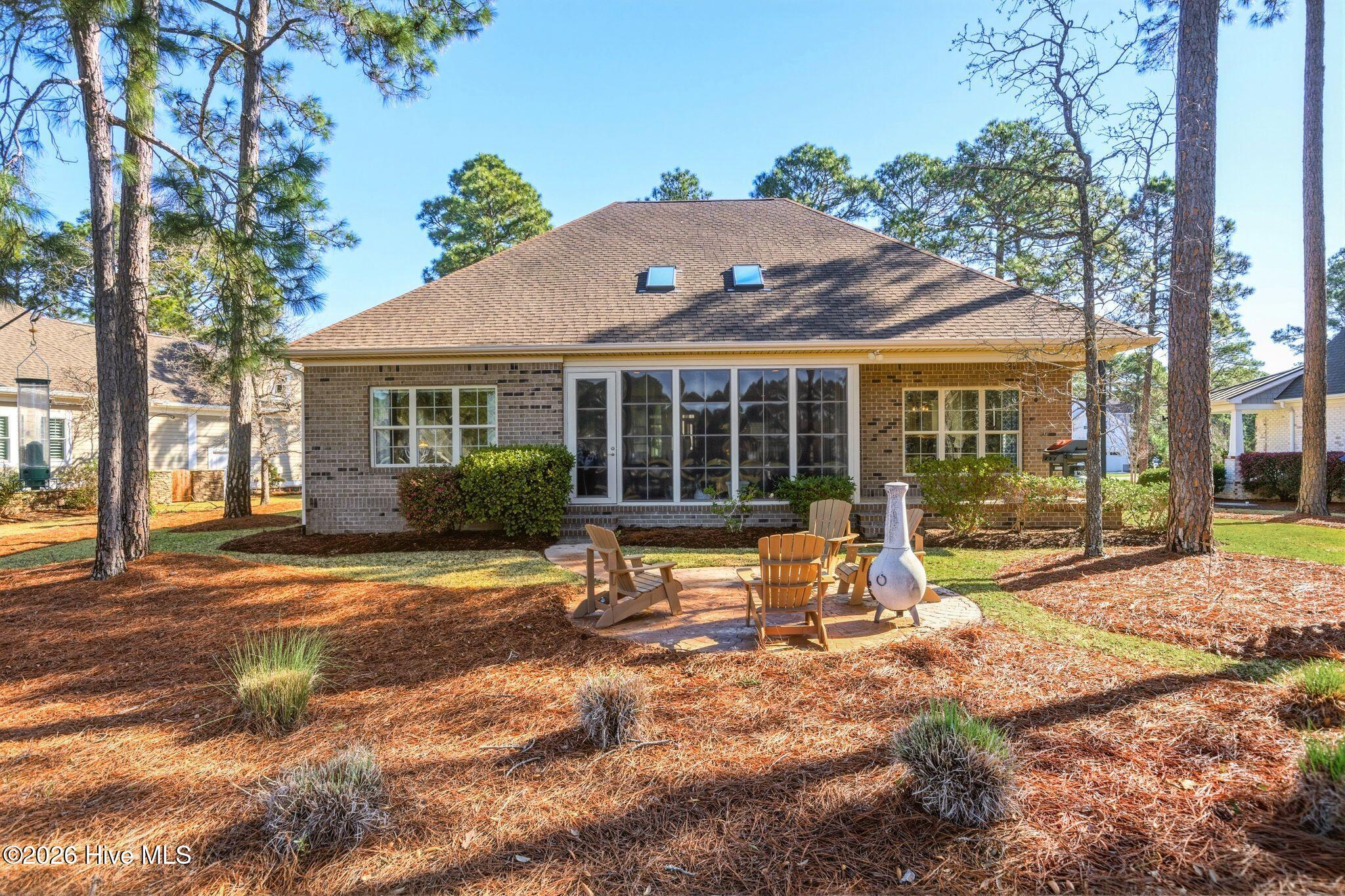 100564432 | Photo 48