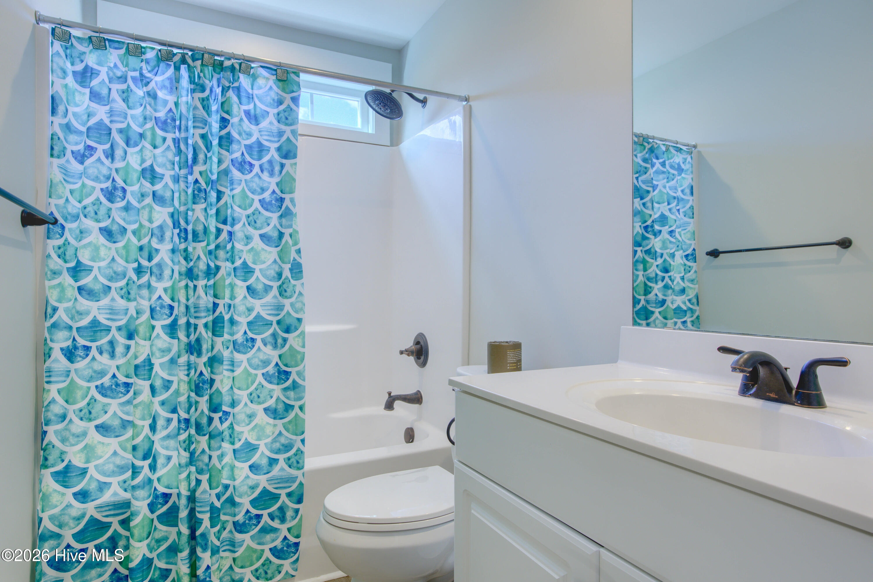 100559443 | Photo 20