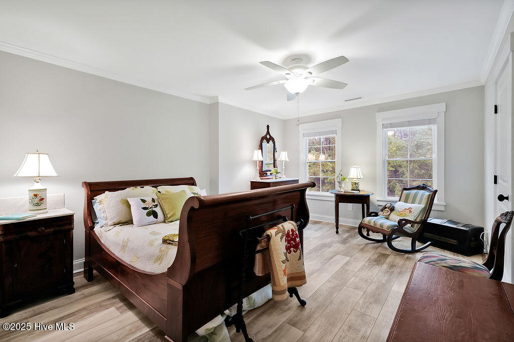 100514190 | Photo 36