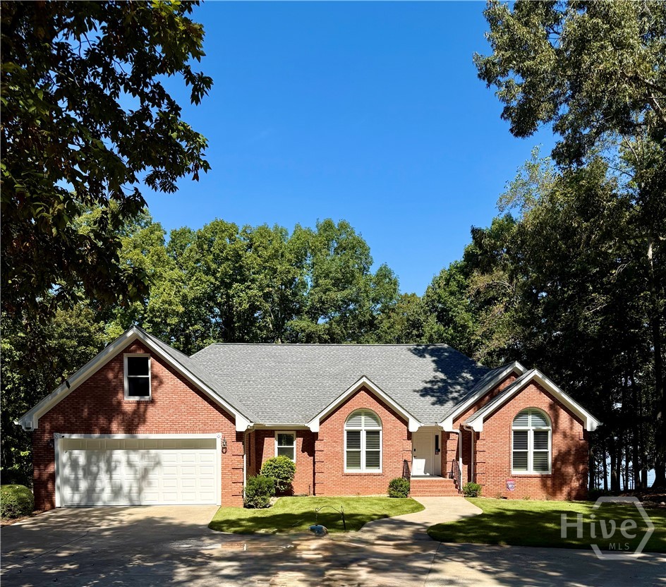 415 Long Shoals Drive