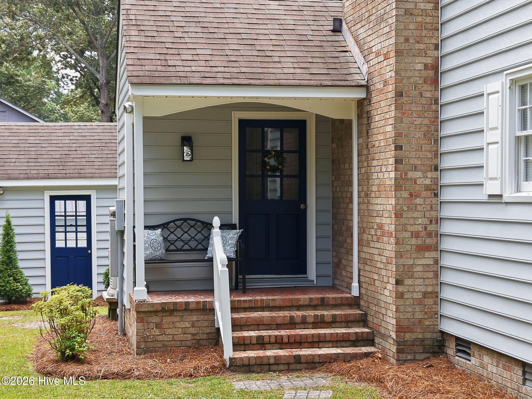Exterior photo of 111 N Wedgewood Drive, Washington, NC 27889. MLS: 100587356