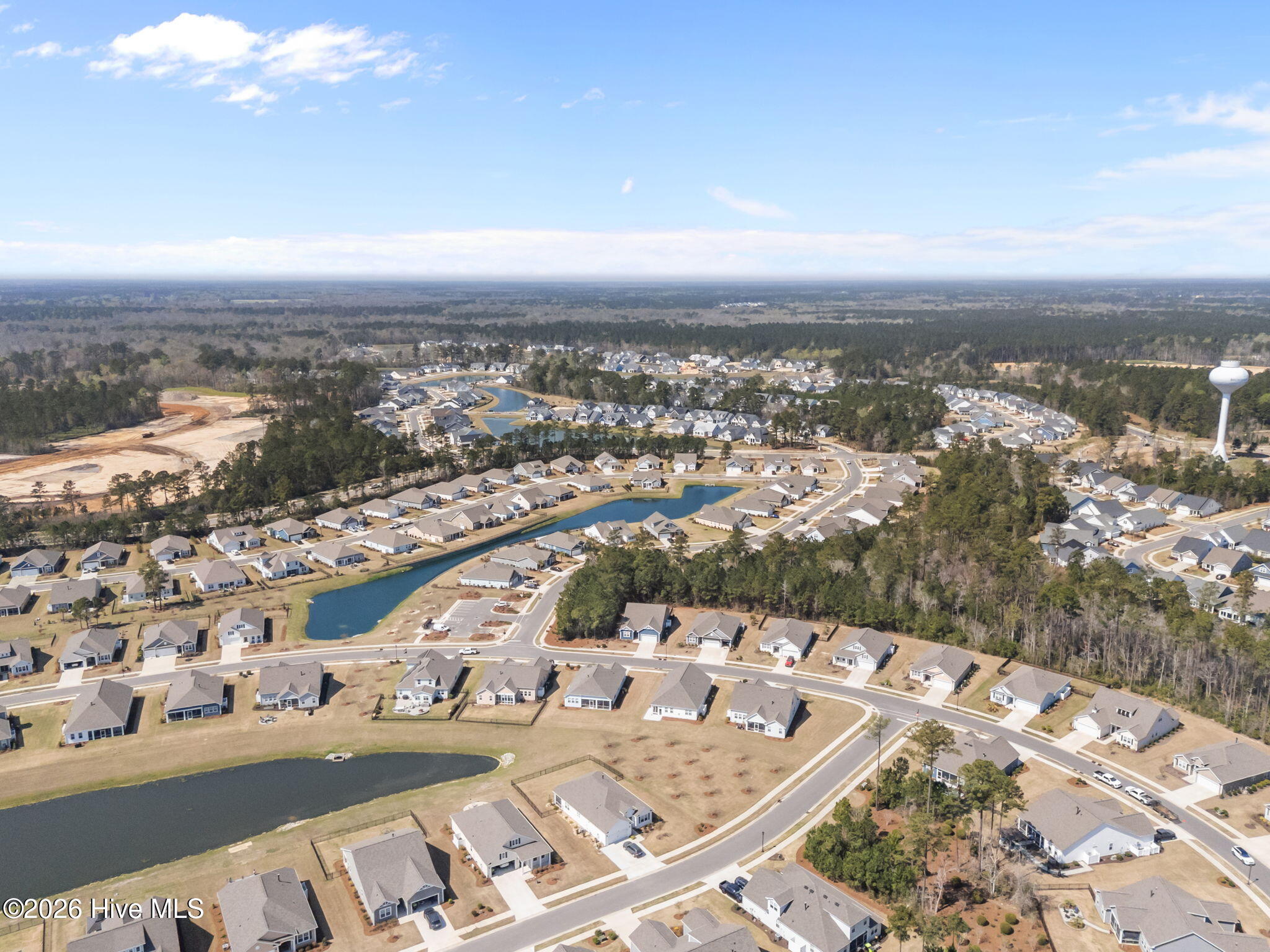 100563130 | Photo 50