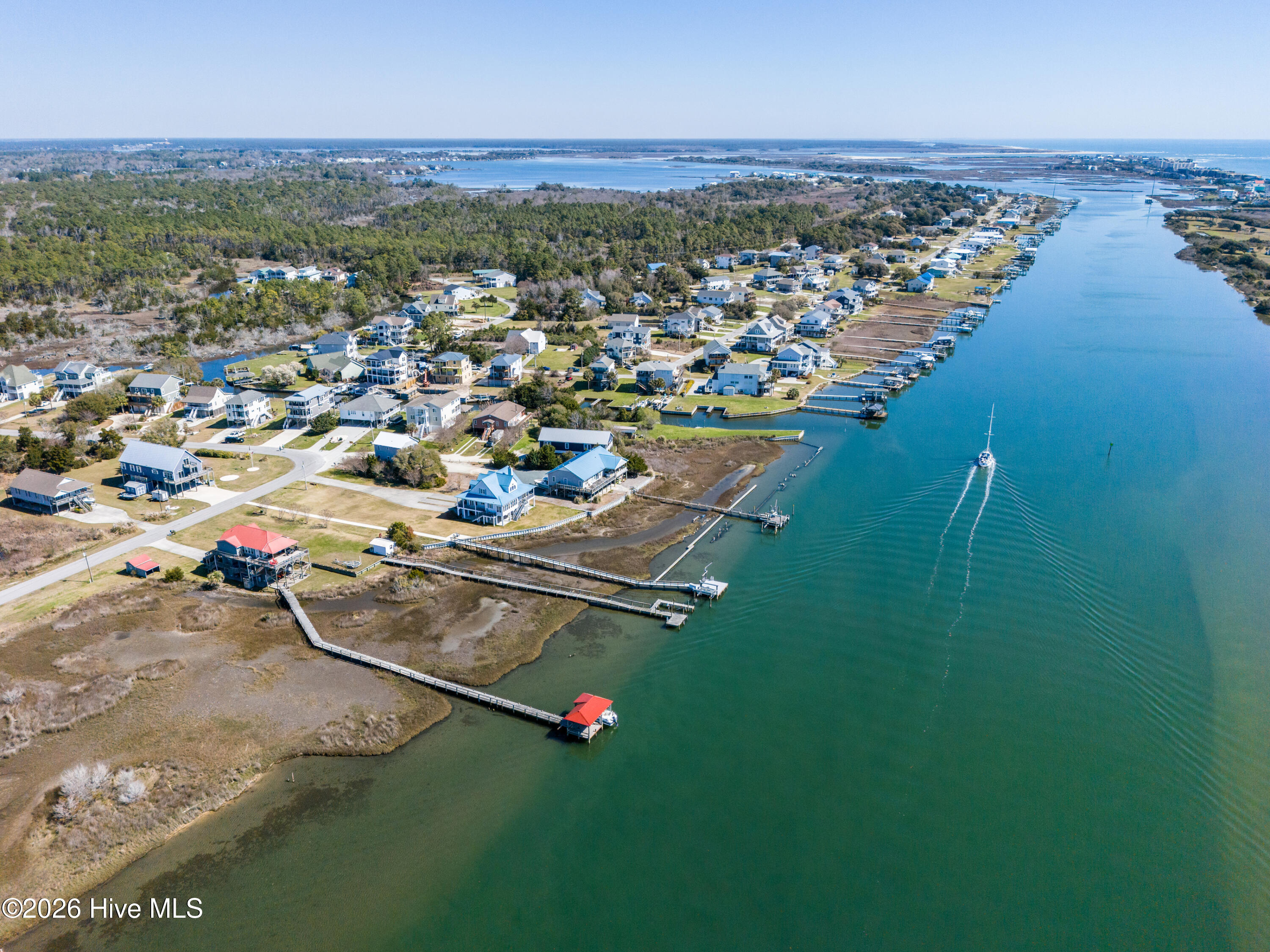 100562204 | Photo 65