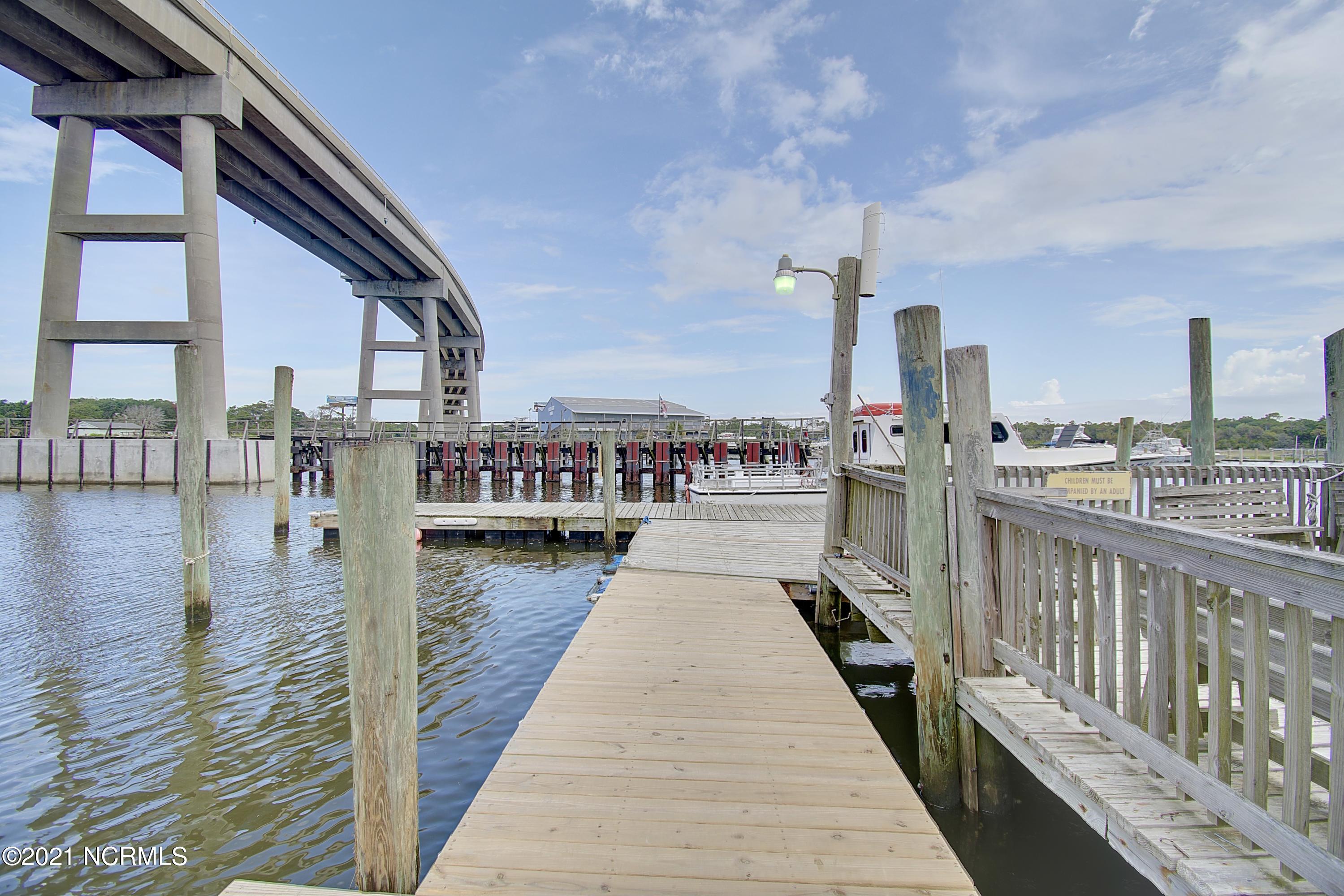 100502162 | Photo 75