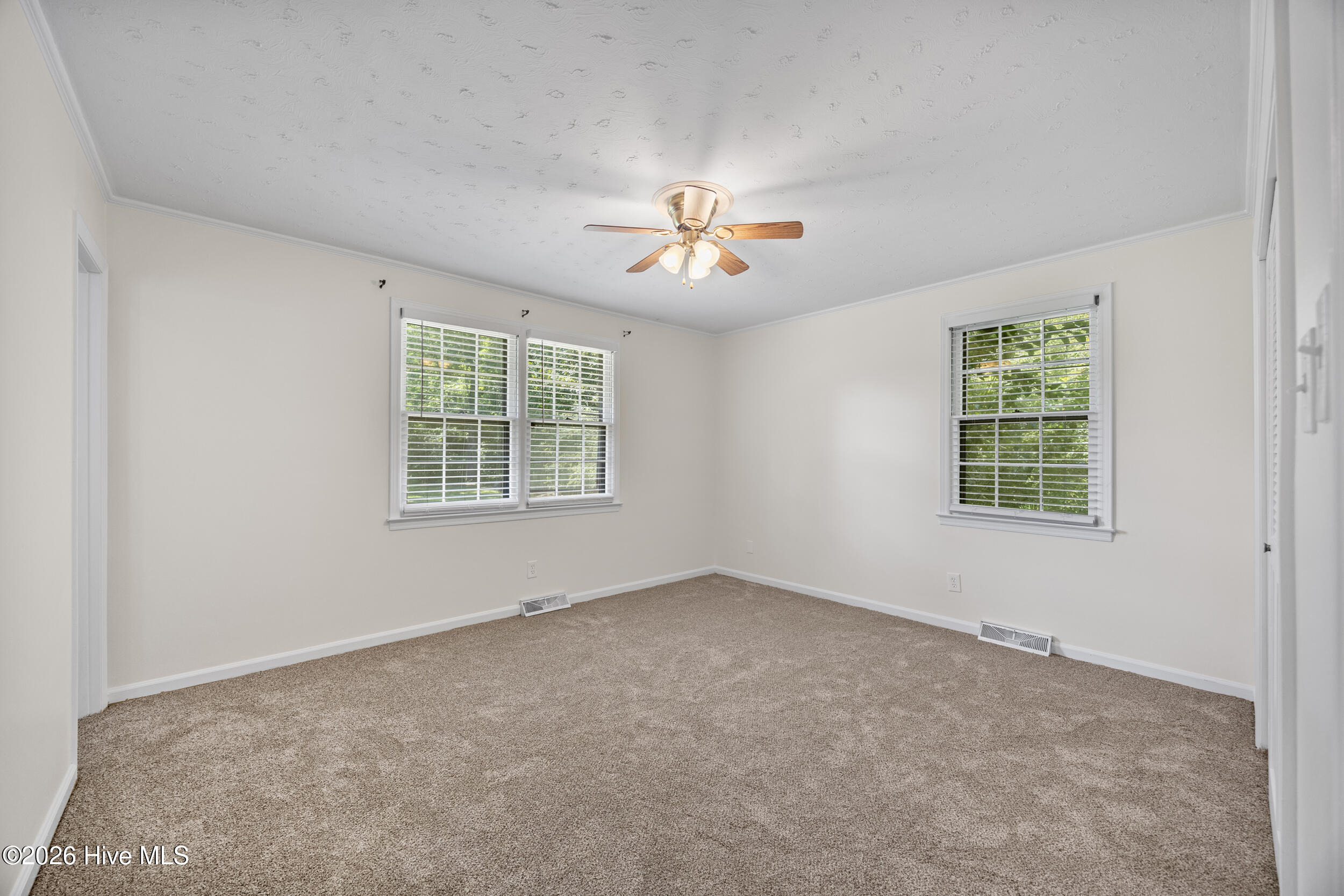 5 Forest Court,Jacksonville