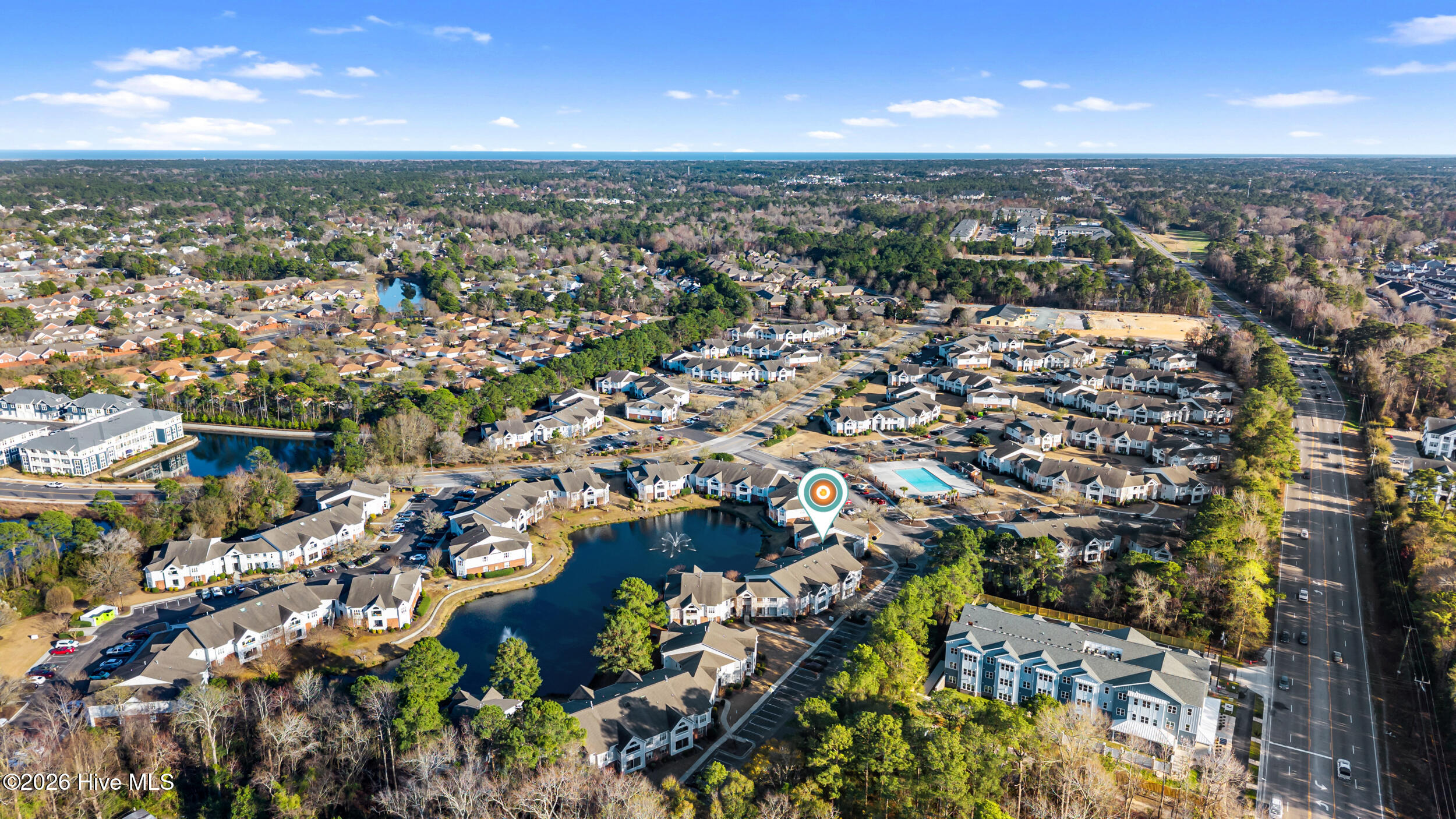 100559813 | Photo 43