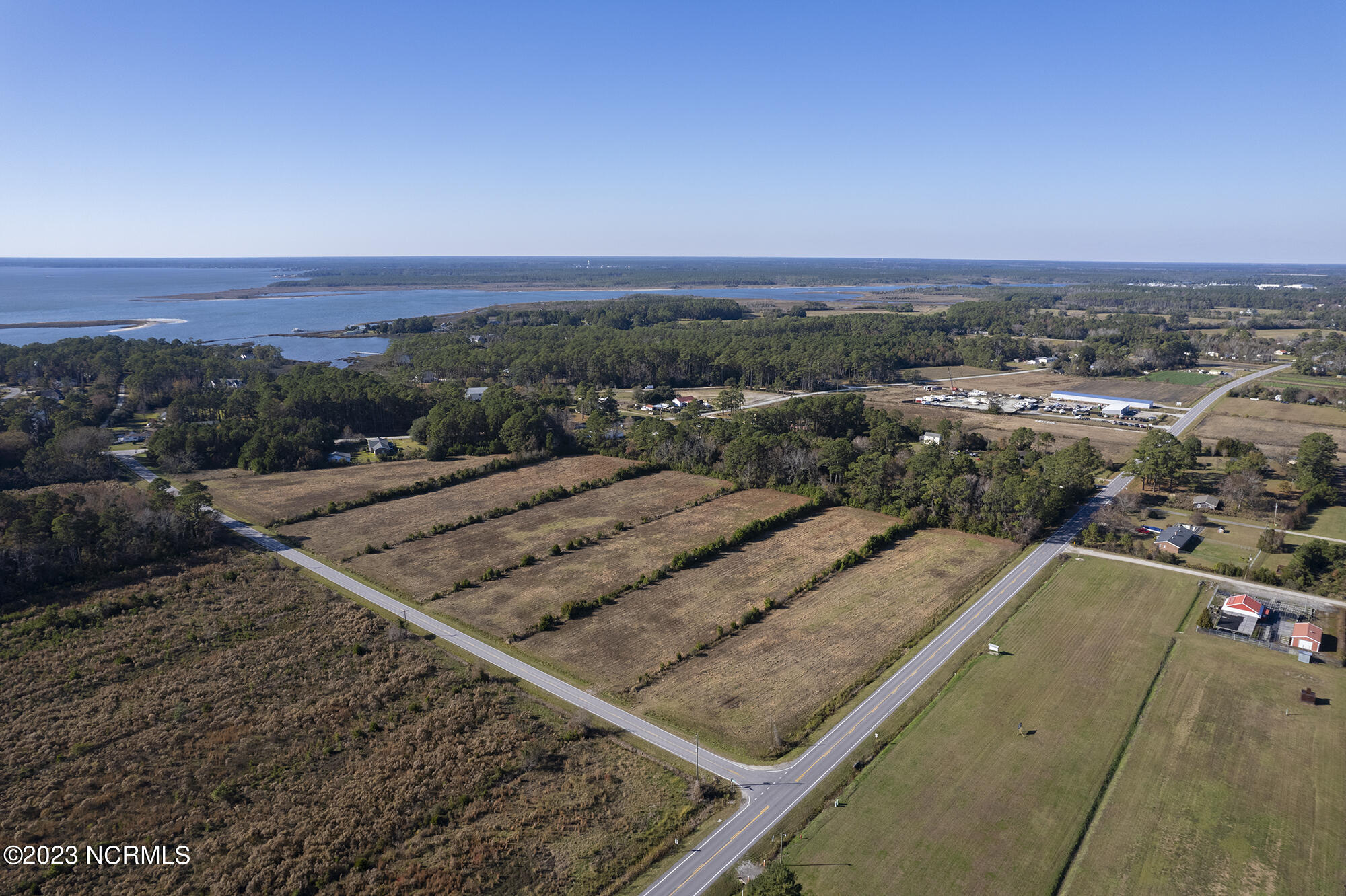 1561 Highway 101,Beaufort