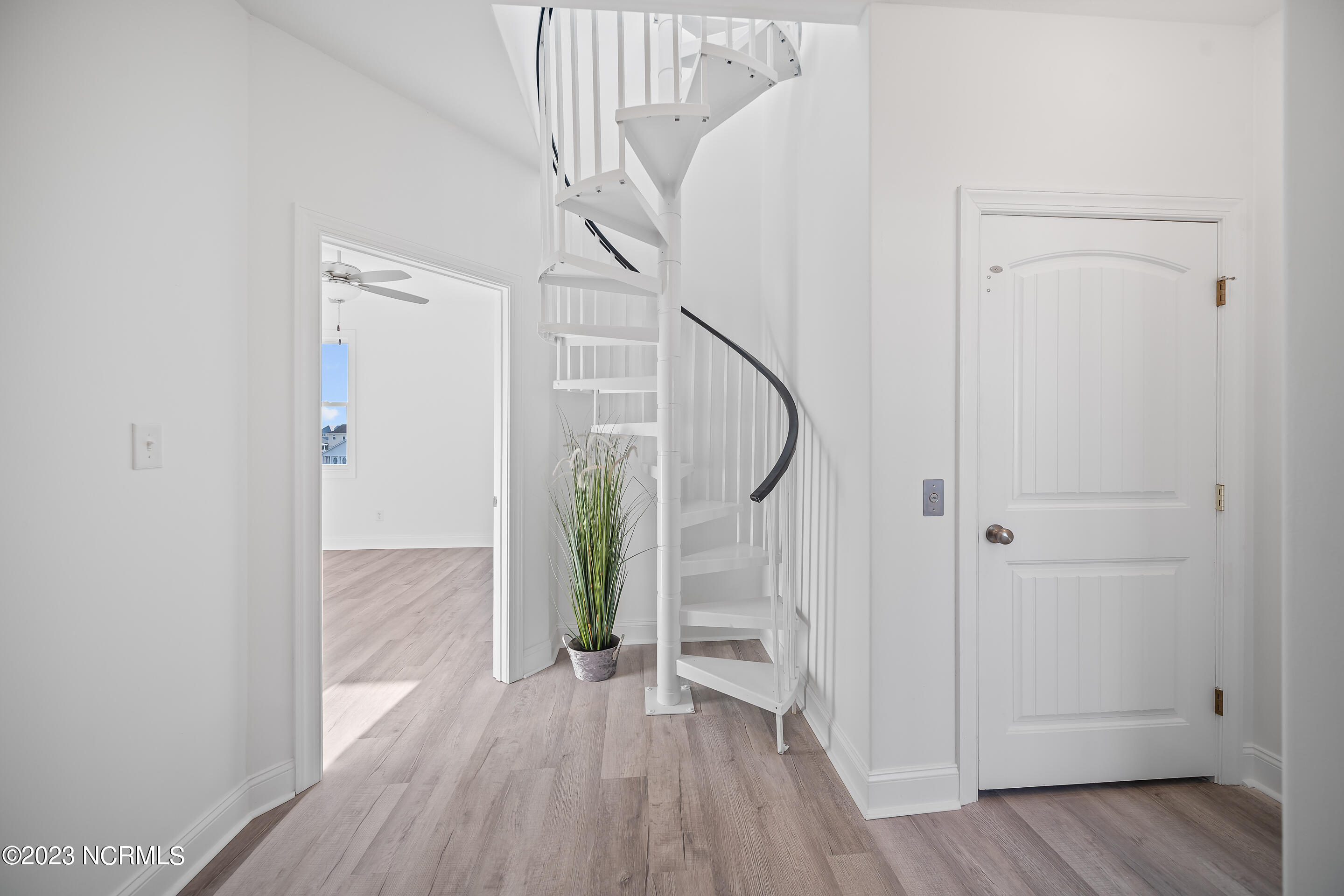 100525018 | Photo 20