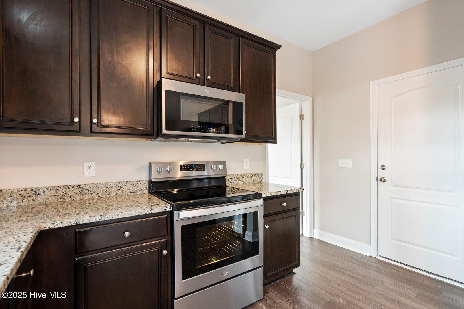 111 Saw Grass Drive, Maple Hill, NC 28454 – photo 18: 6931c3a49a246b4631e7d8a4