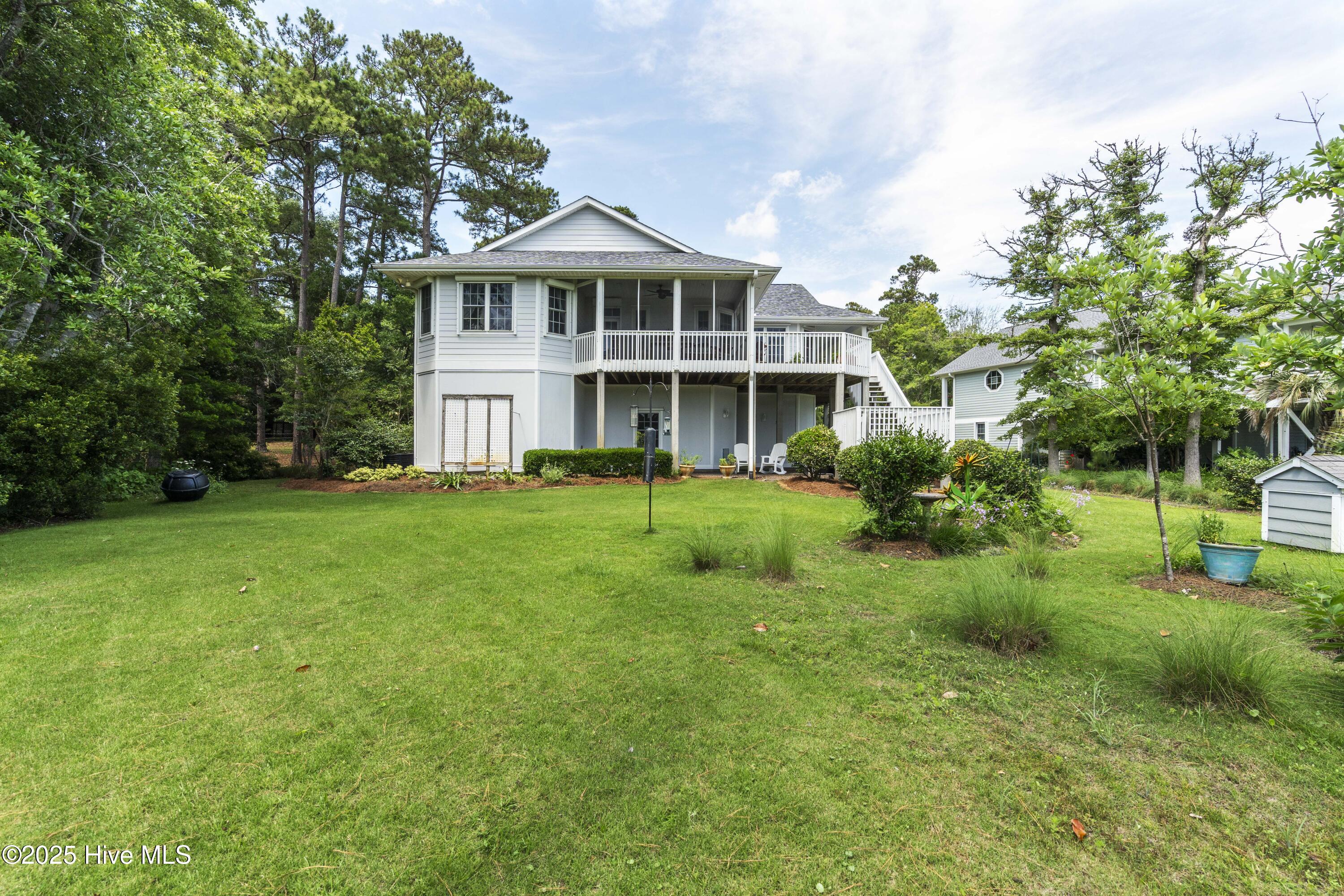 100511764 | Photo 53