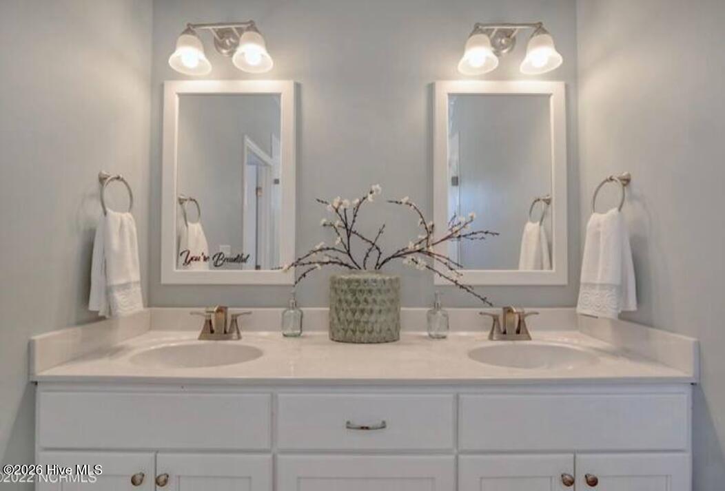 100551164 | Photo 18