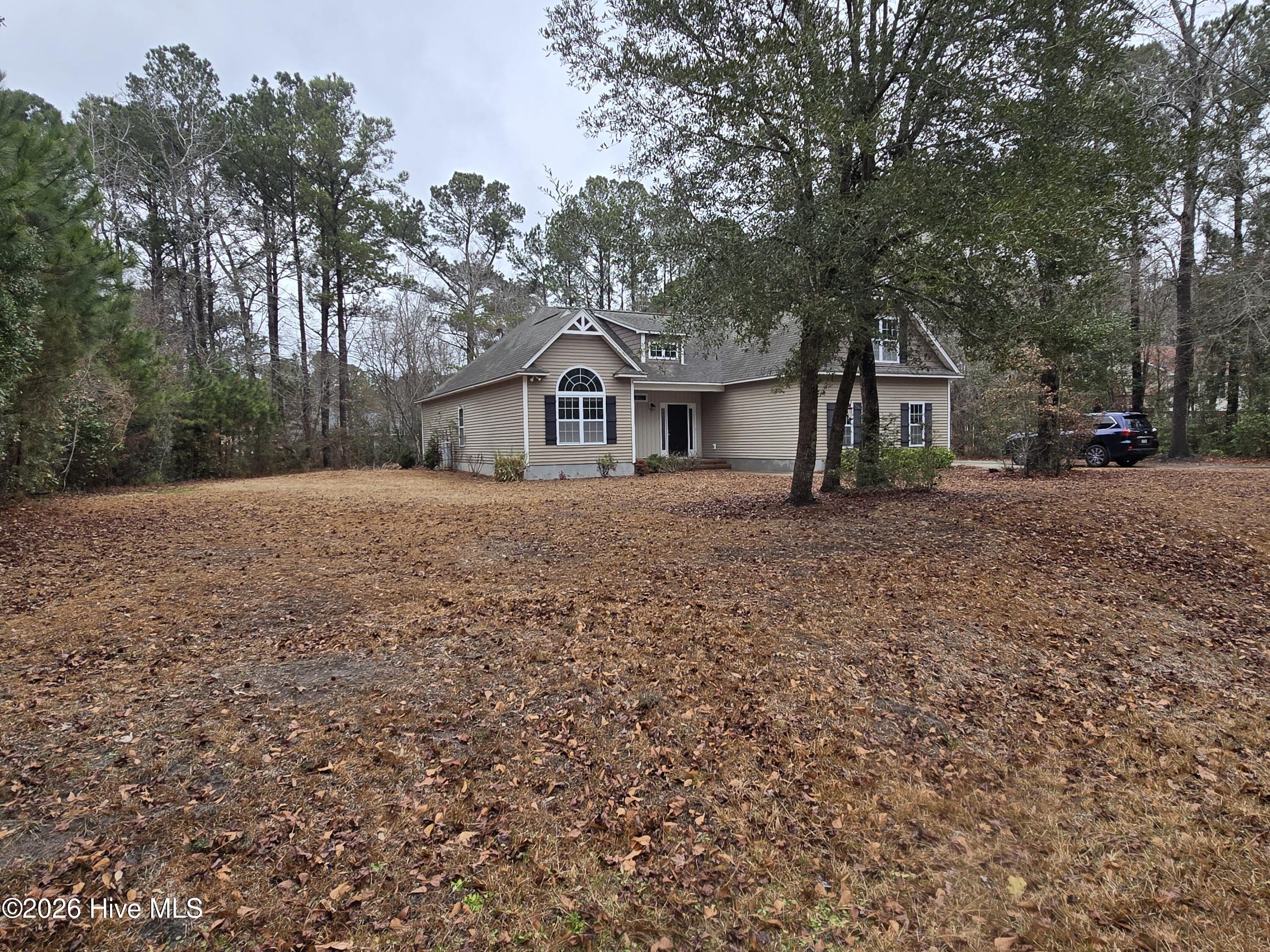 100547360 | Photo 37