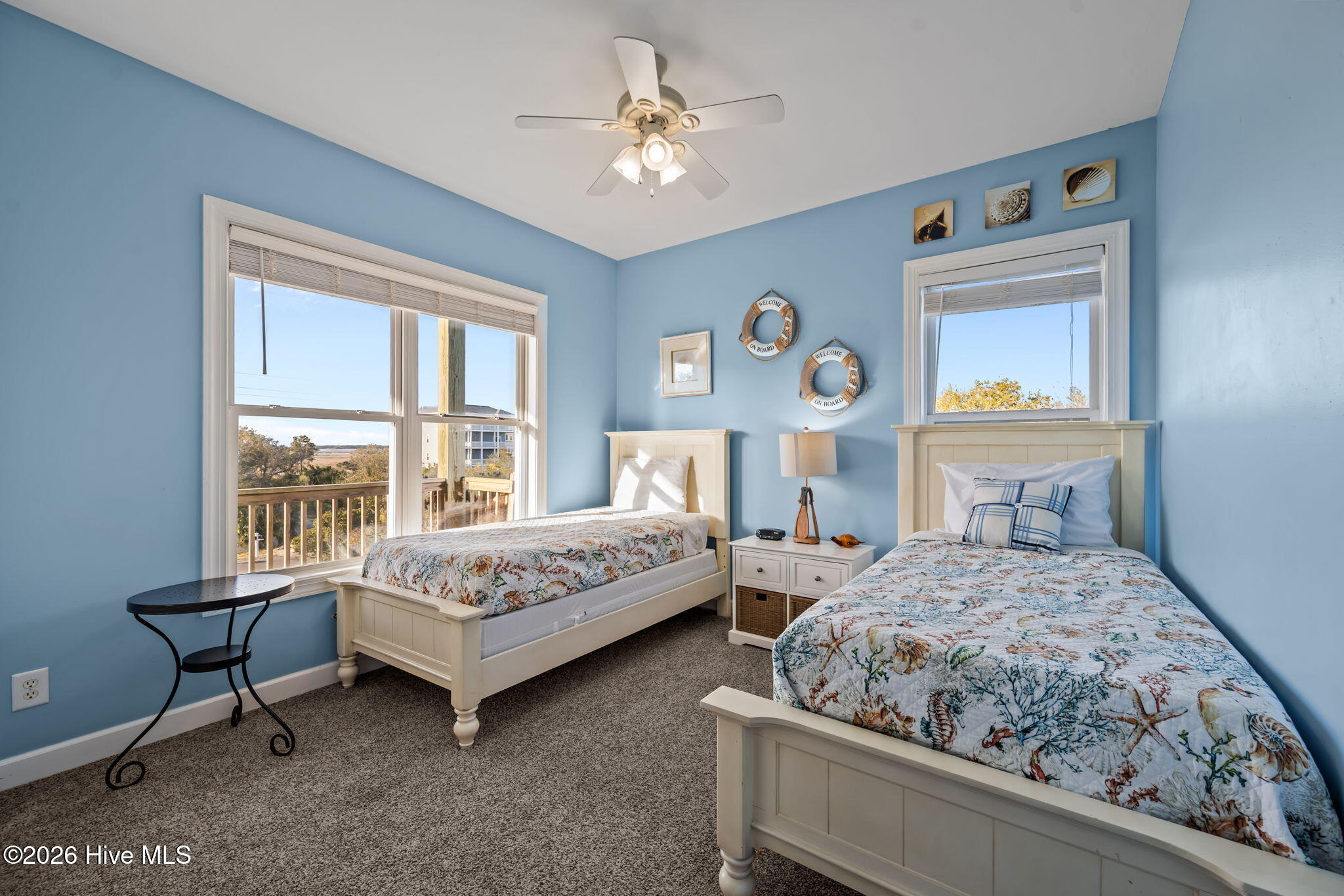 100565208 | Photo 38