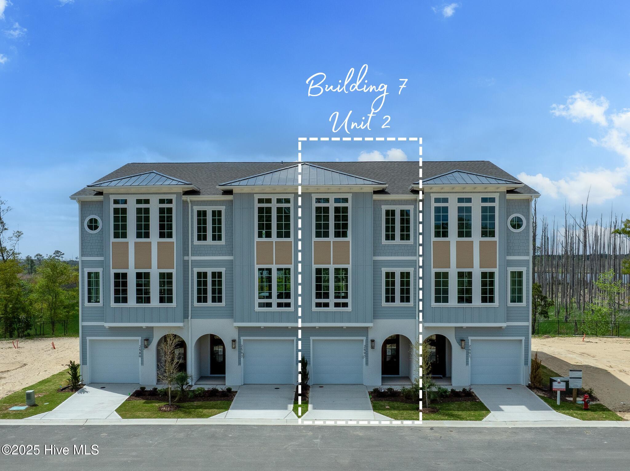 100454481 | Photo 26