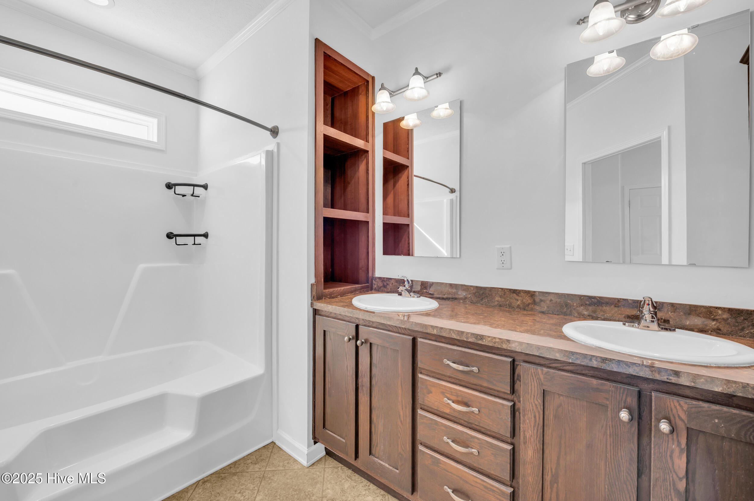 100539826 | Photo 20