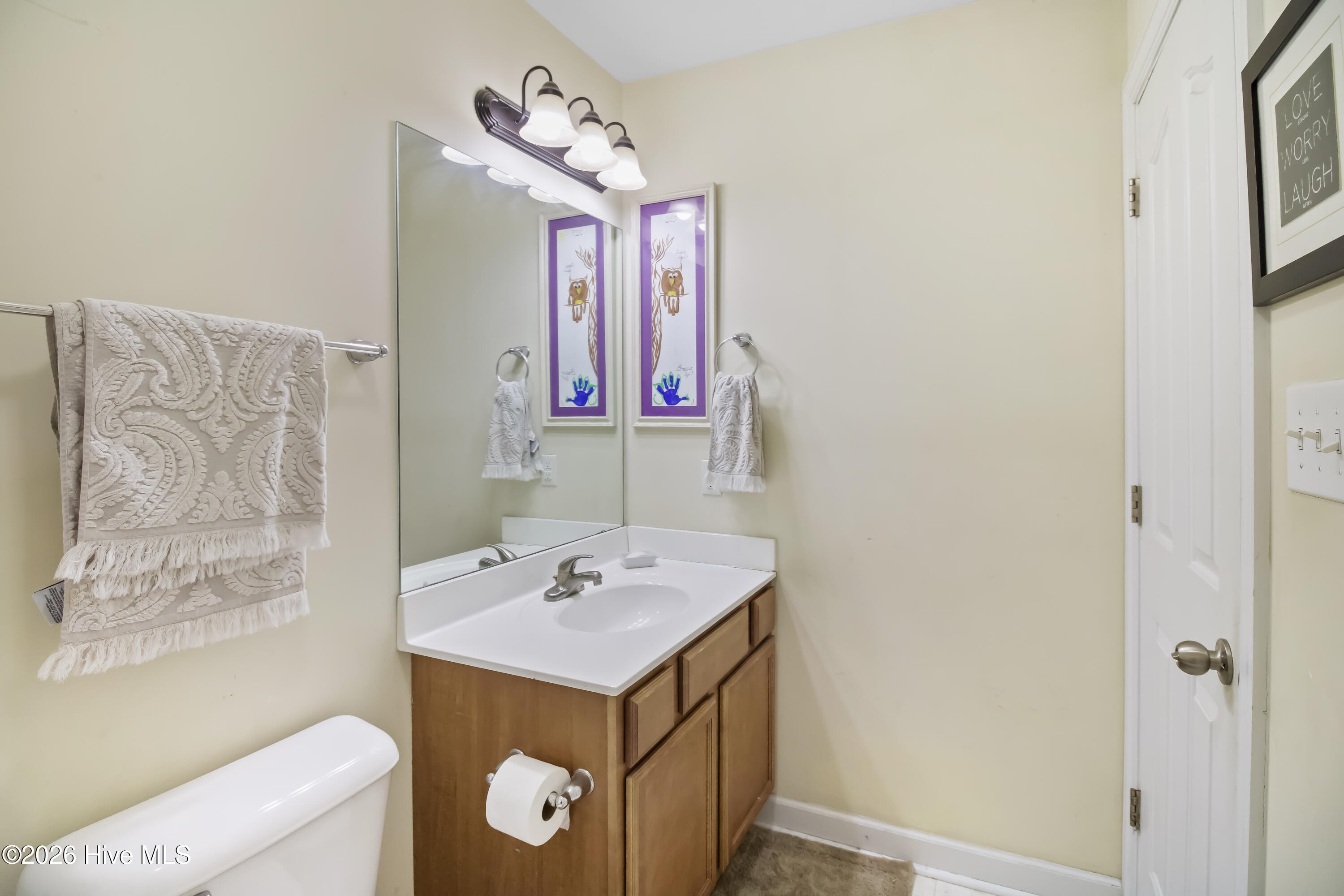 100561331 | Photo 25