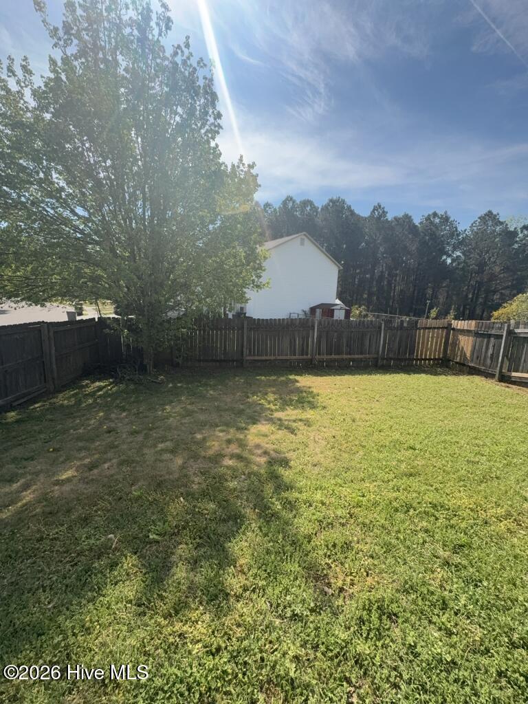 100562021 | Photo 15