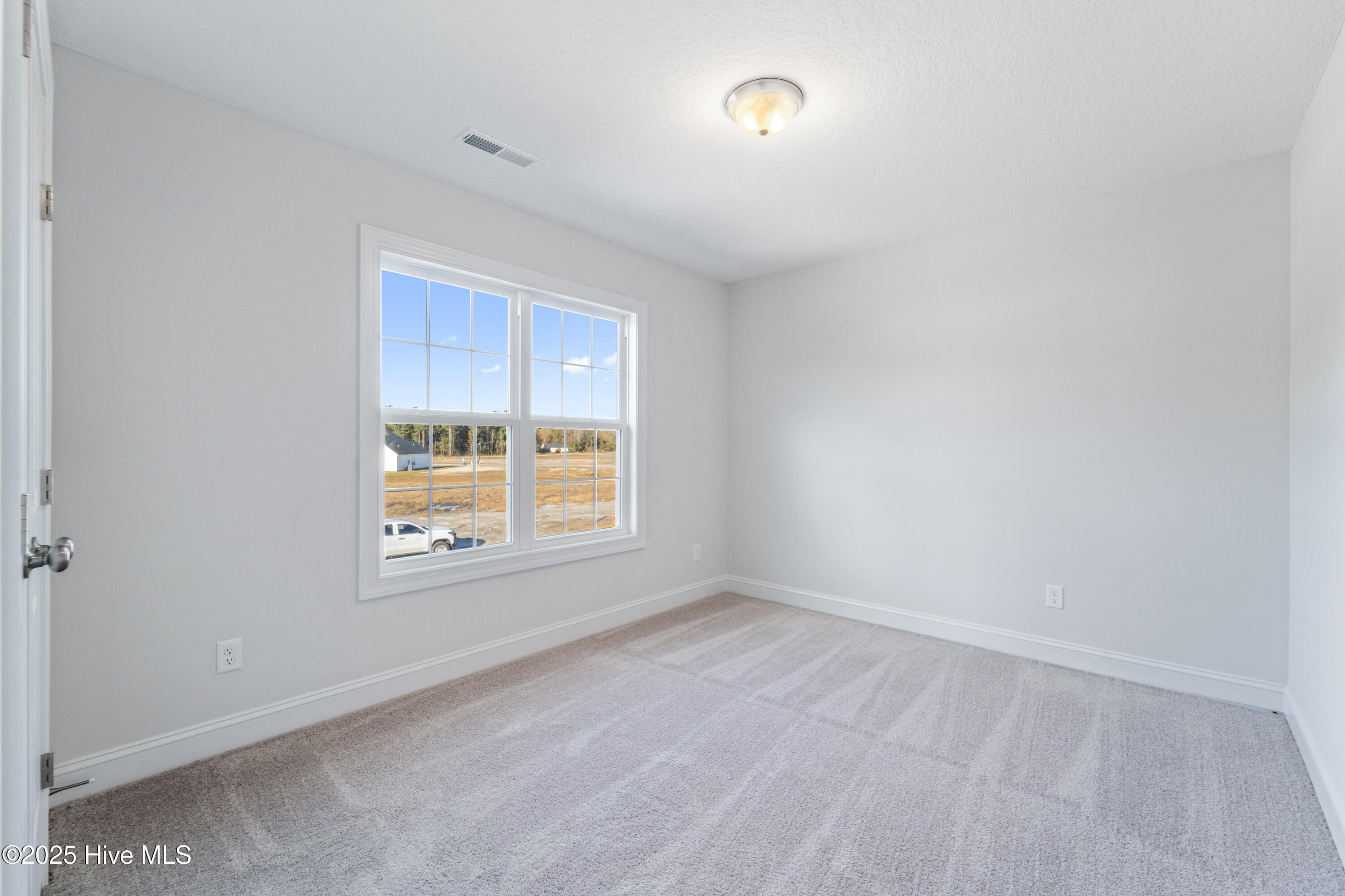 100507154 | Photo 22