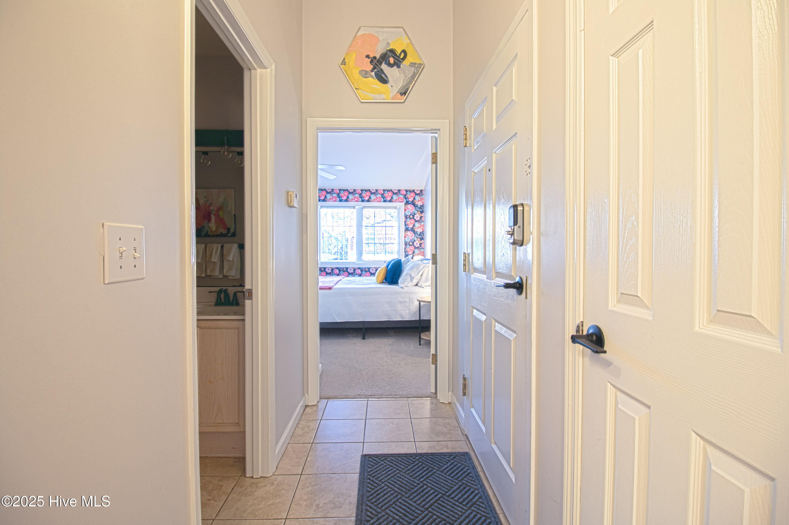 100545473 | Photo 43