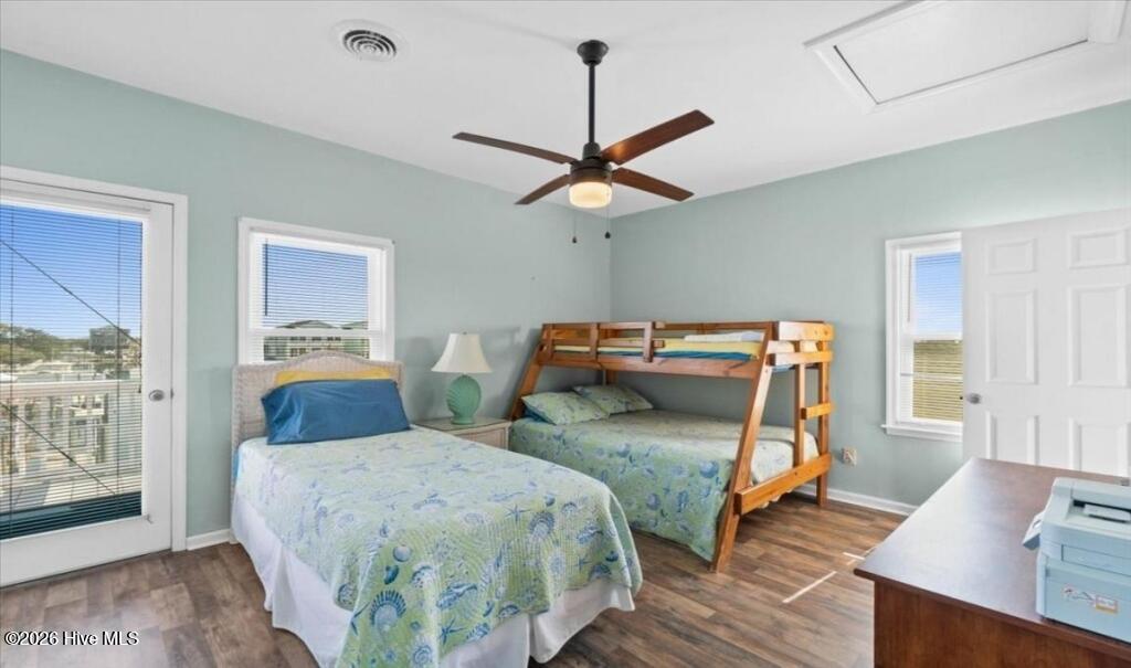 100507121 | Photo 22