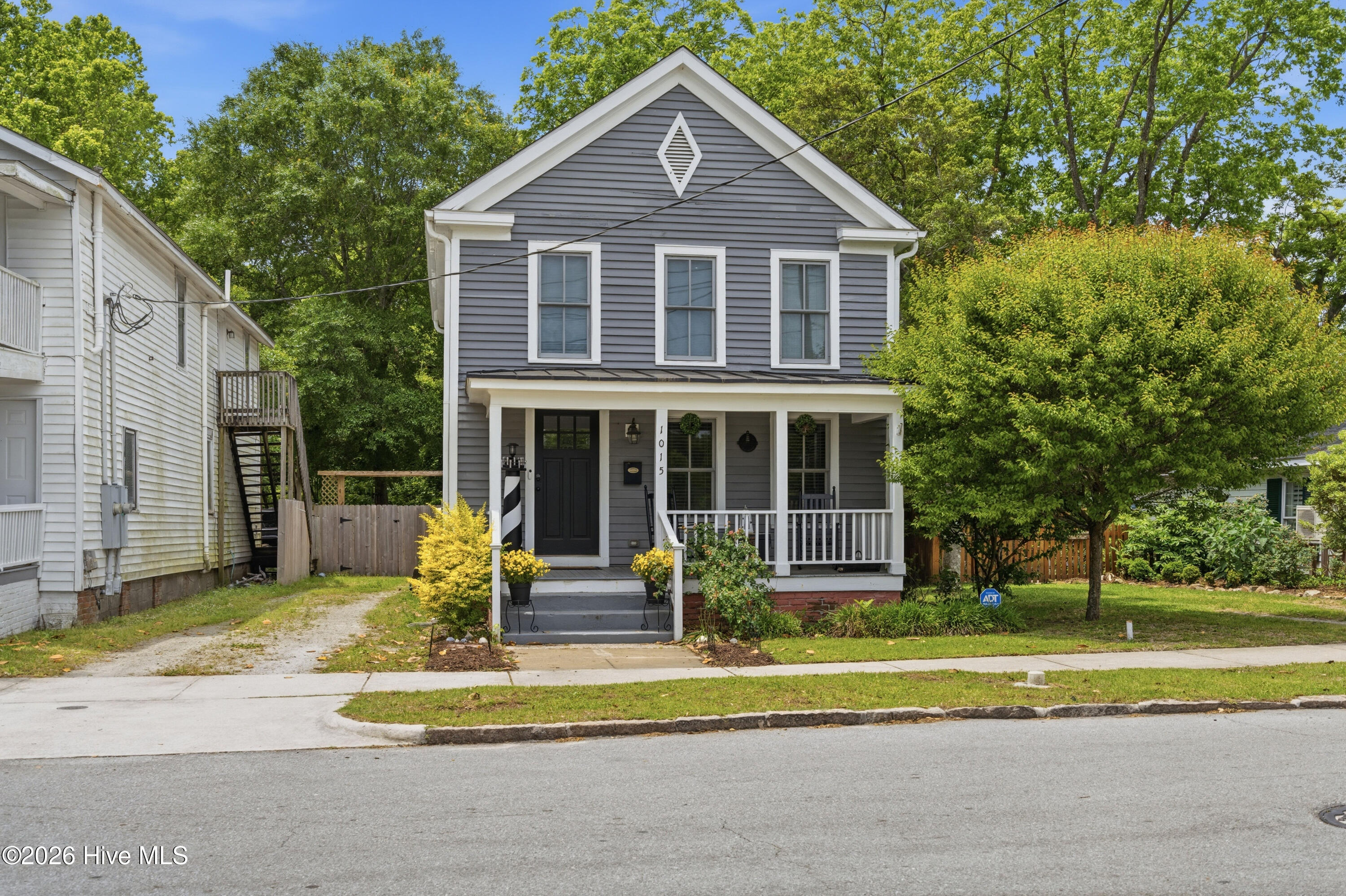 1015 N Craven Street, New Bern, NC 28560 Listing Photo  1