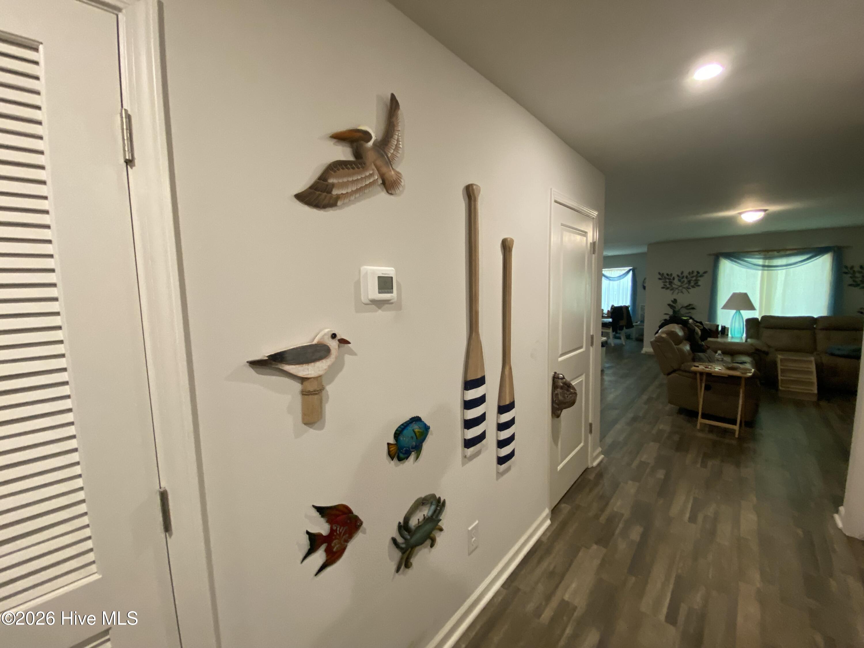 100566692 | Photo 32