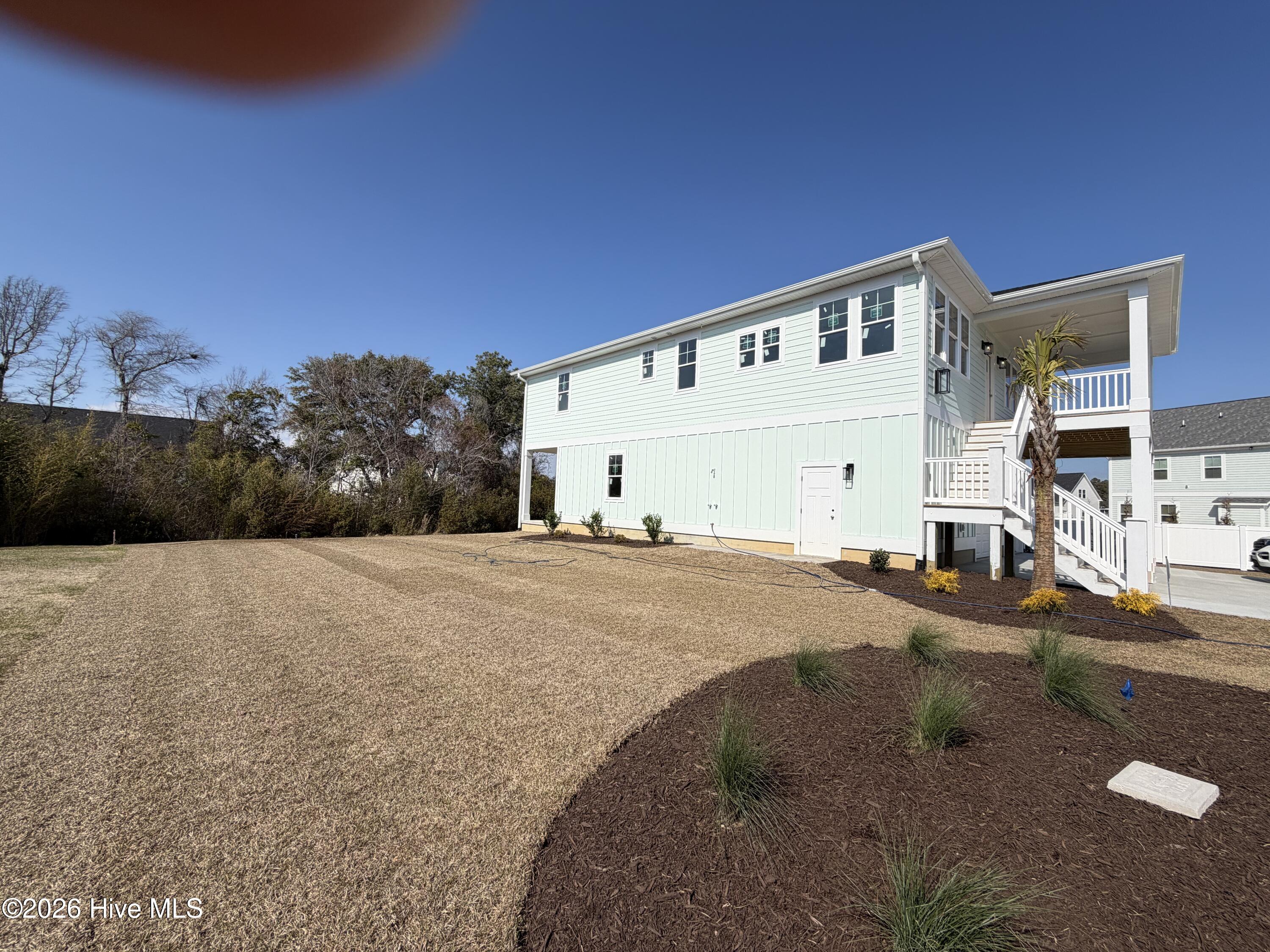 100559607 | Photo 10