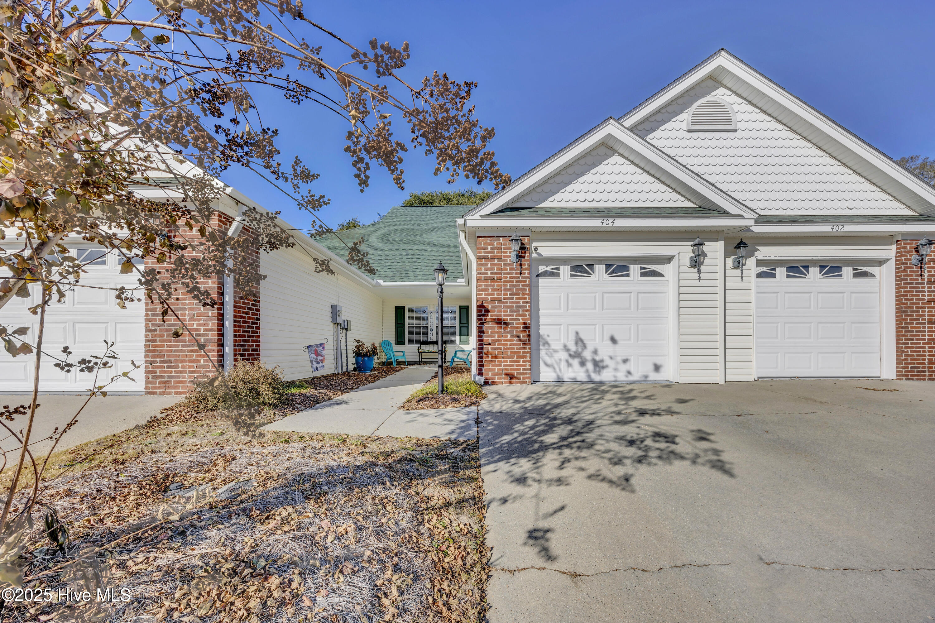 100545901 | Photo 27