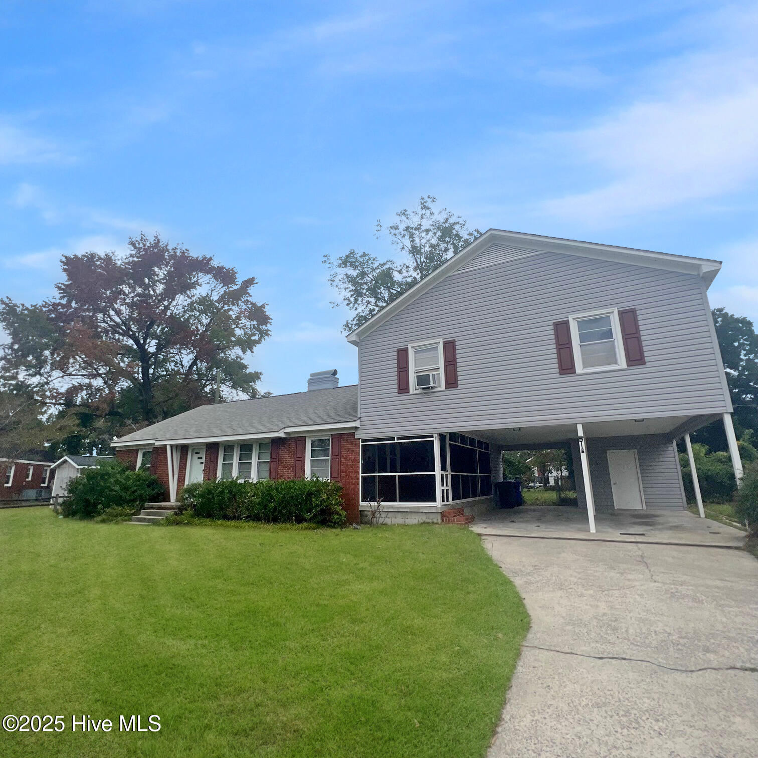 Front2 - 2803 Jackson Dr