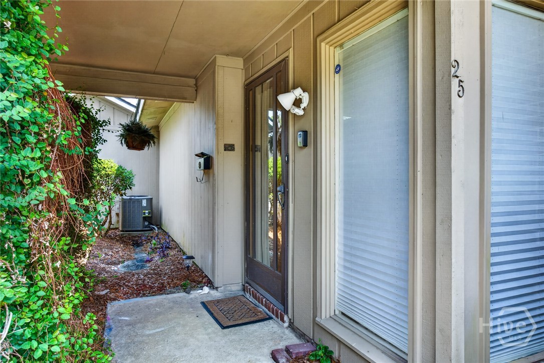 3rd image of 459 Mall Blvd #25, Savannah, GA 31406 | MLS# SA360844