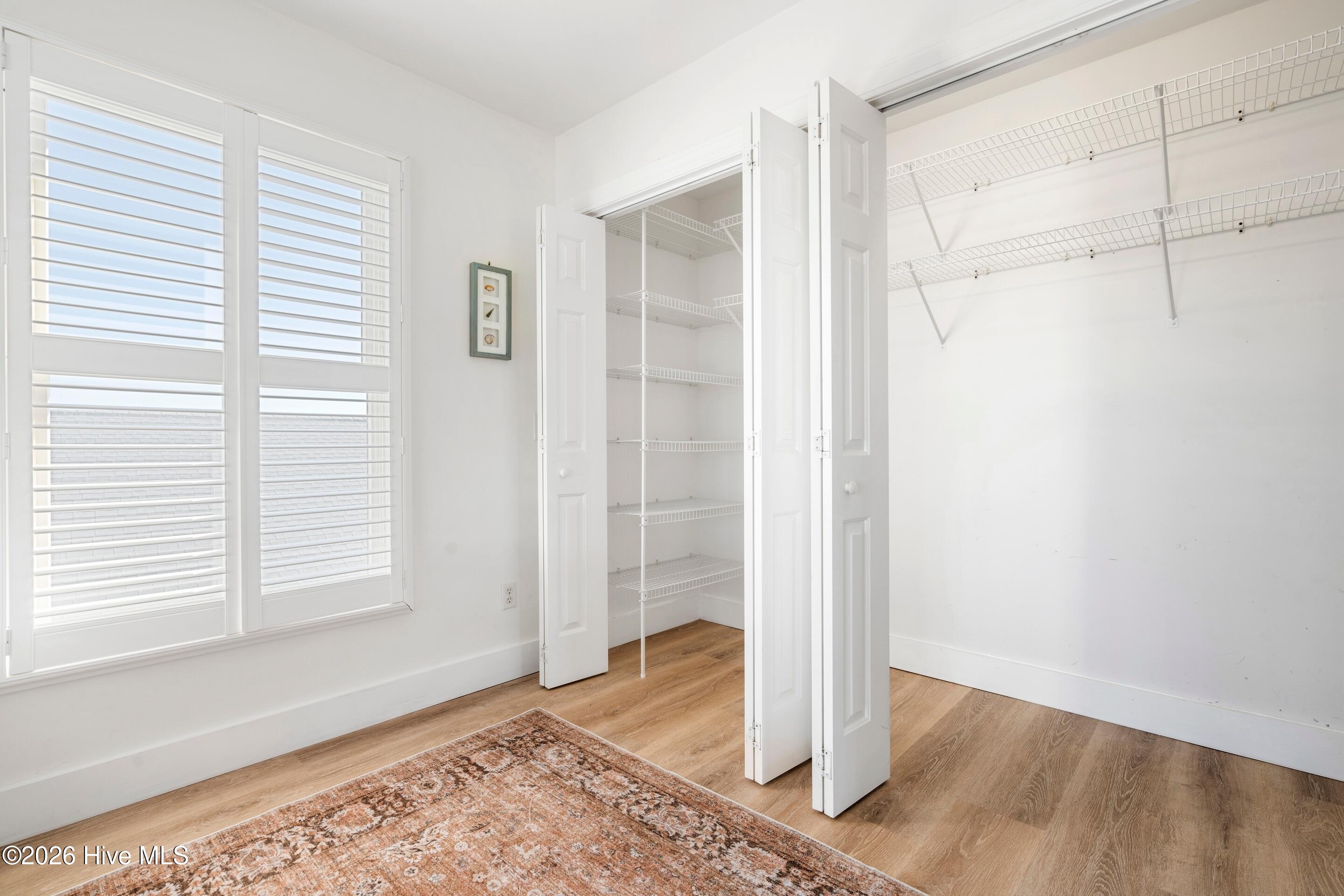 100549309 | Photo 67