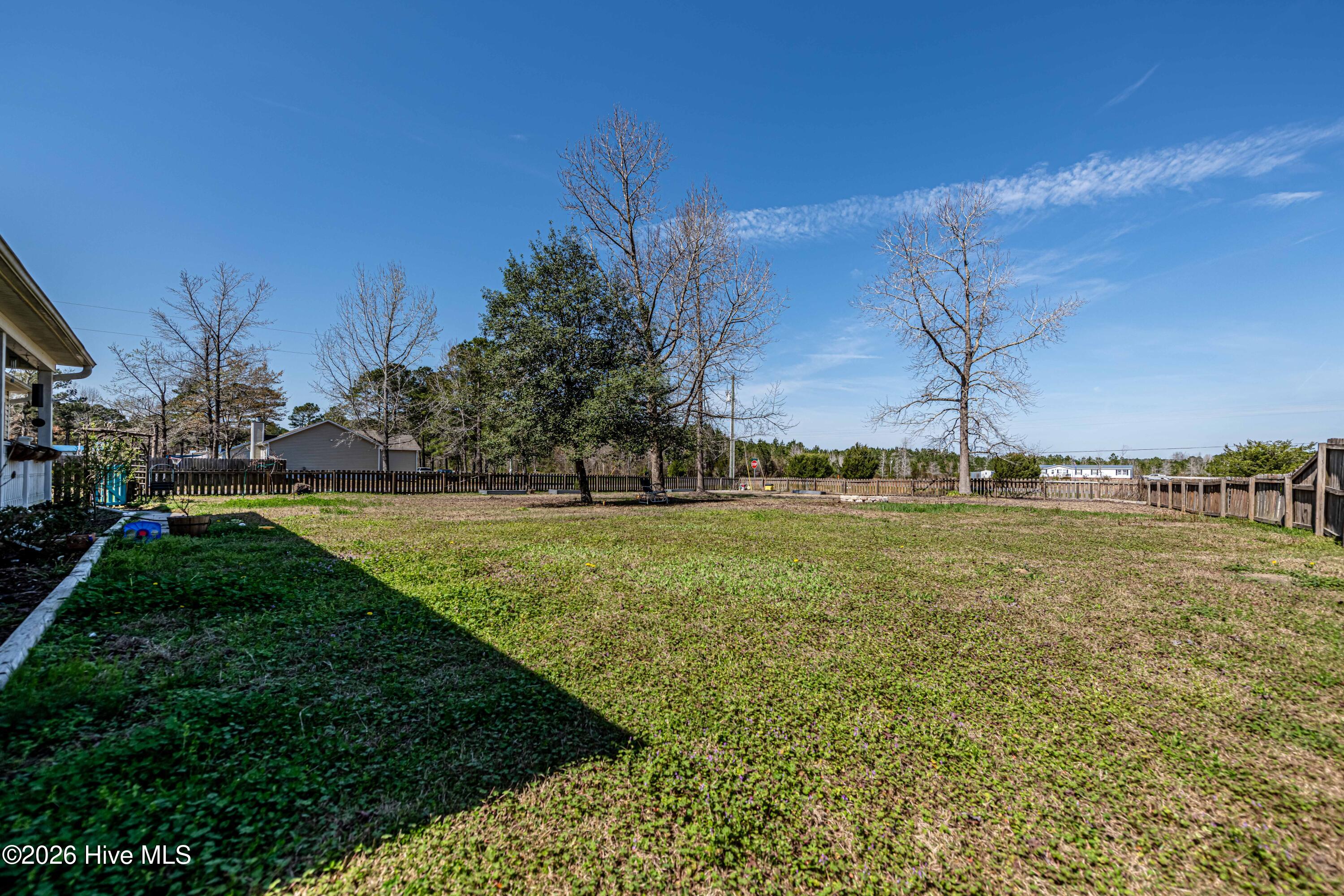 101 Barrington Court,Maple Hill