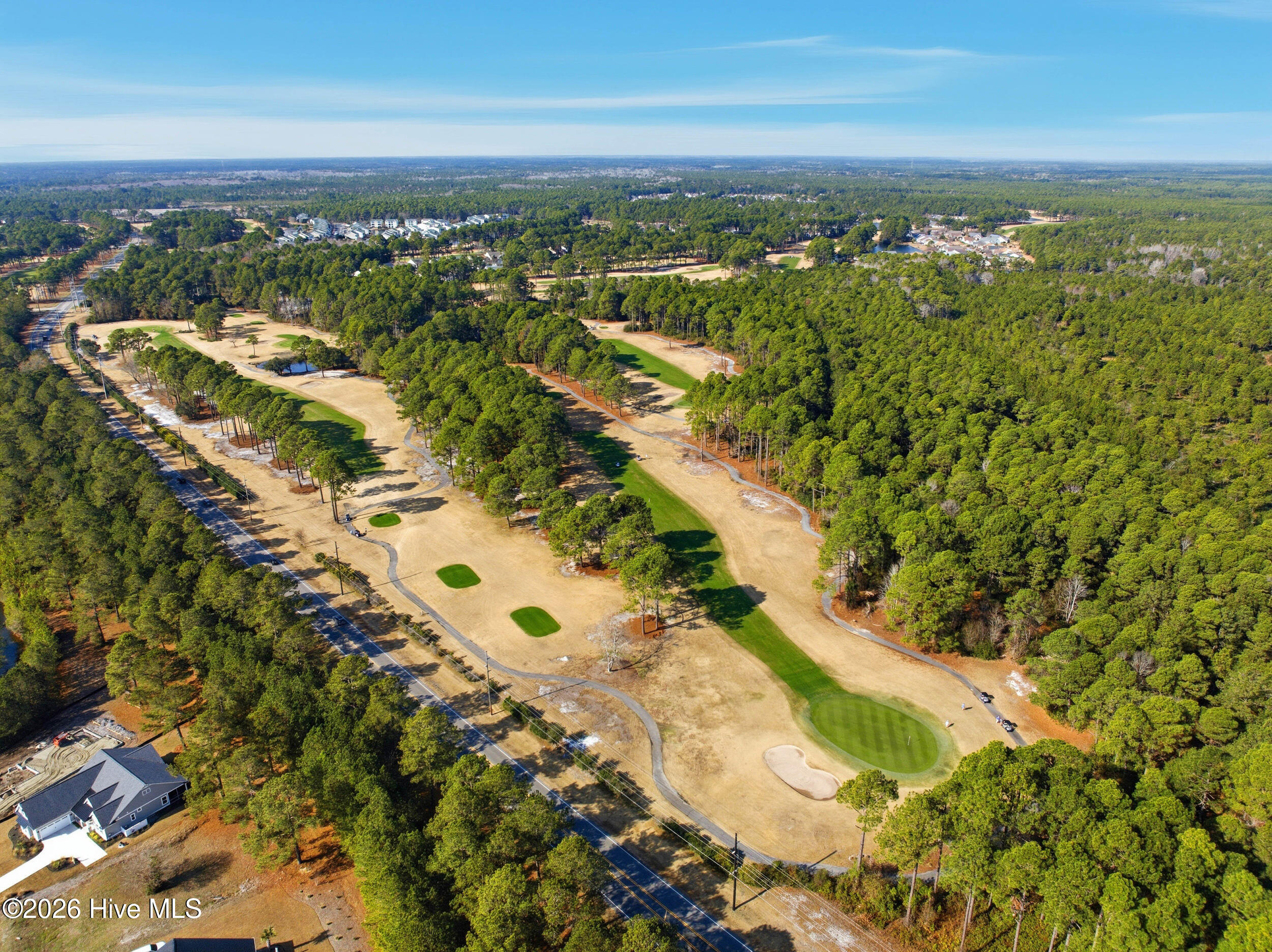 100548678 | Photo 41