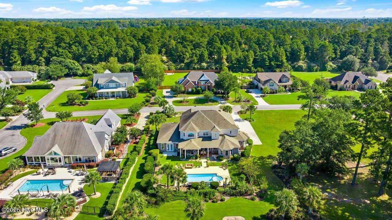 100534476 | Photo 60