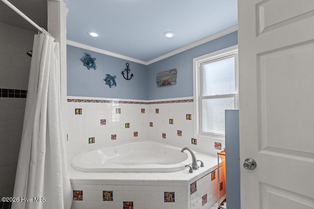 173 Salter Drive,Newport