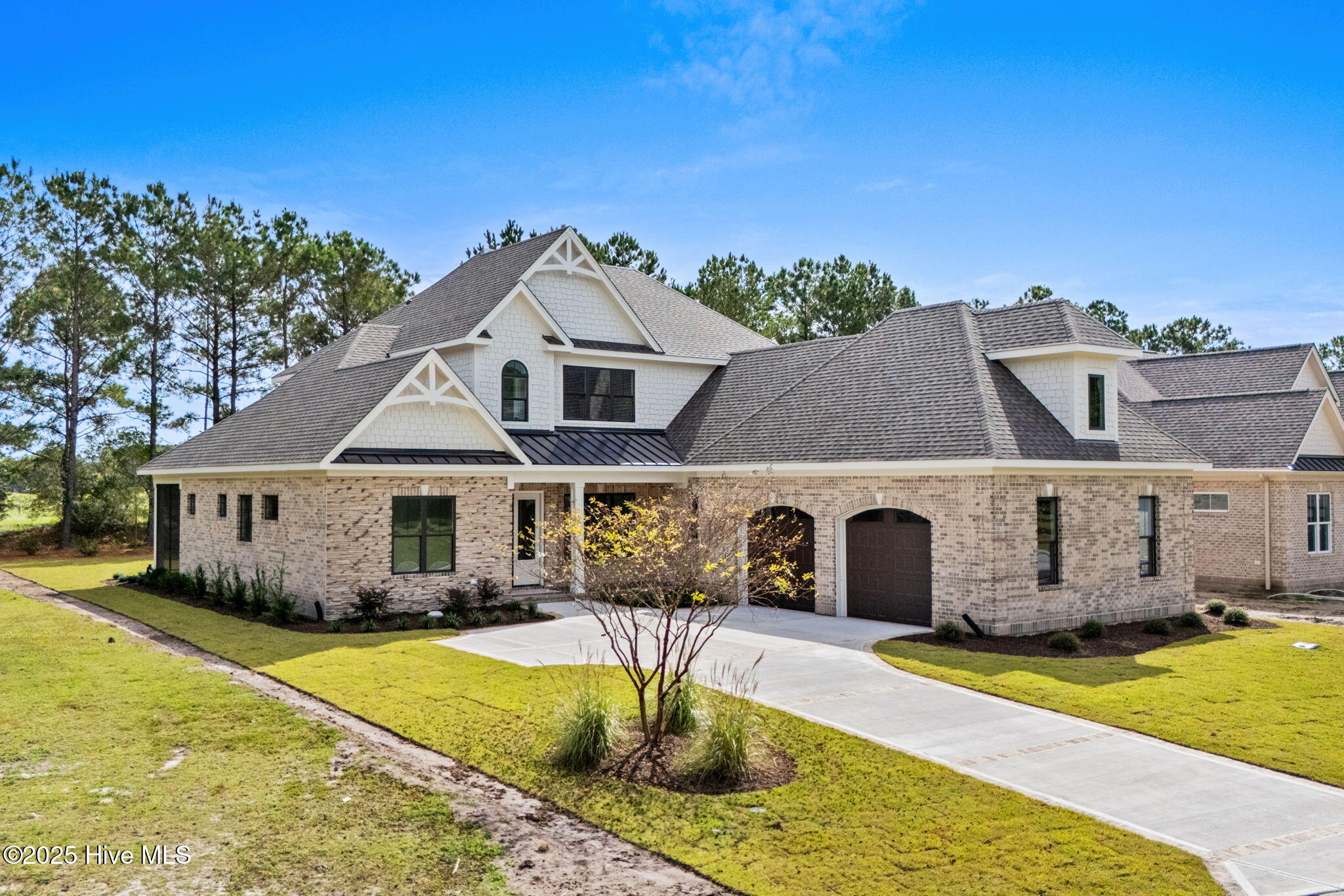 100509277 | Photo 67