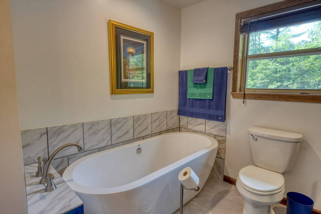 290 Butterball Boulevard, Murphy, NC 28906 Listing Photo  19