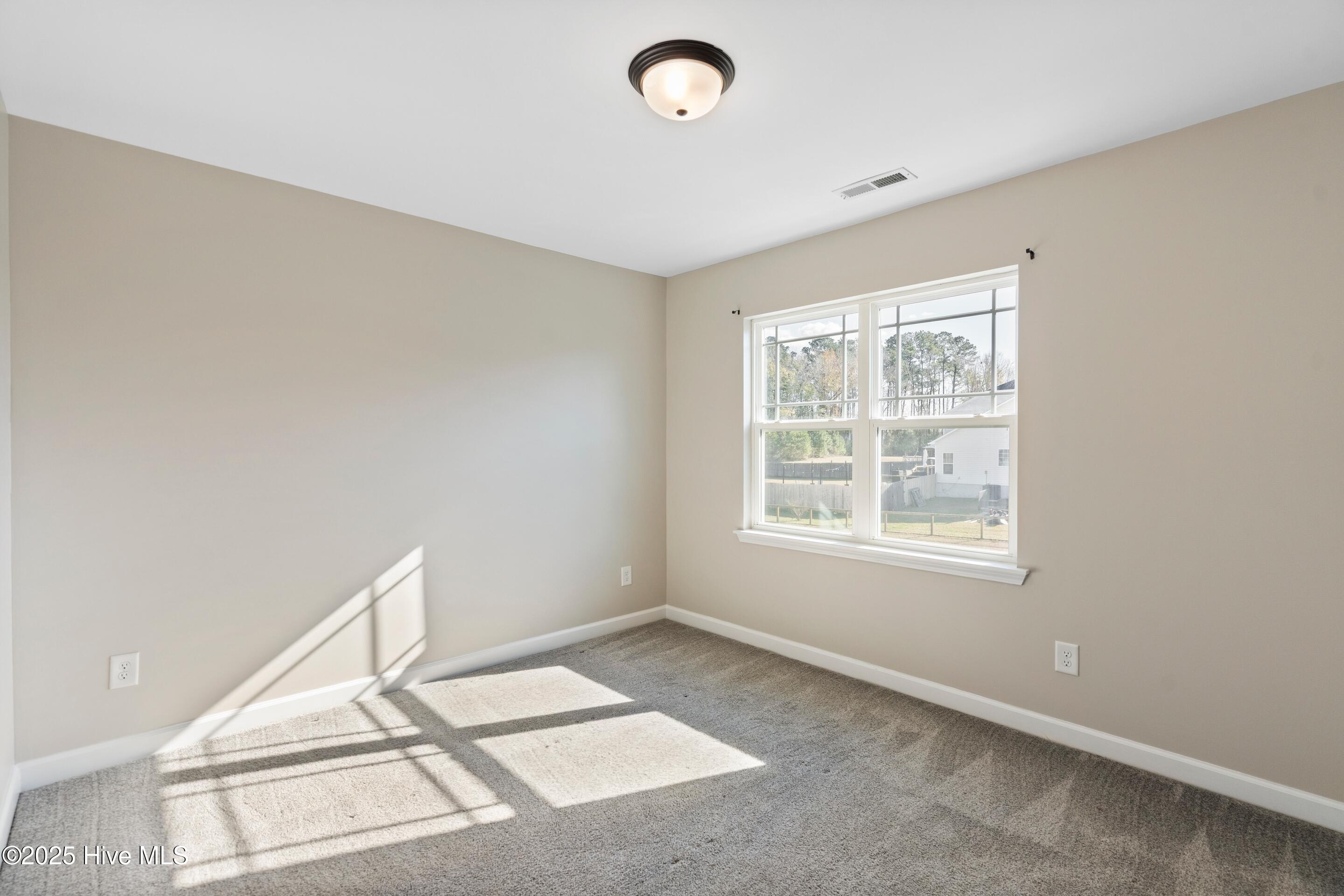 100545716 | Photo 39