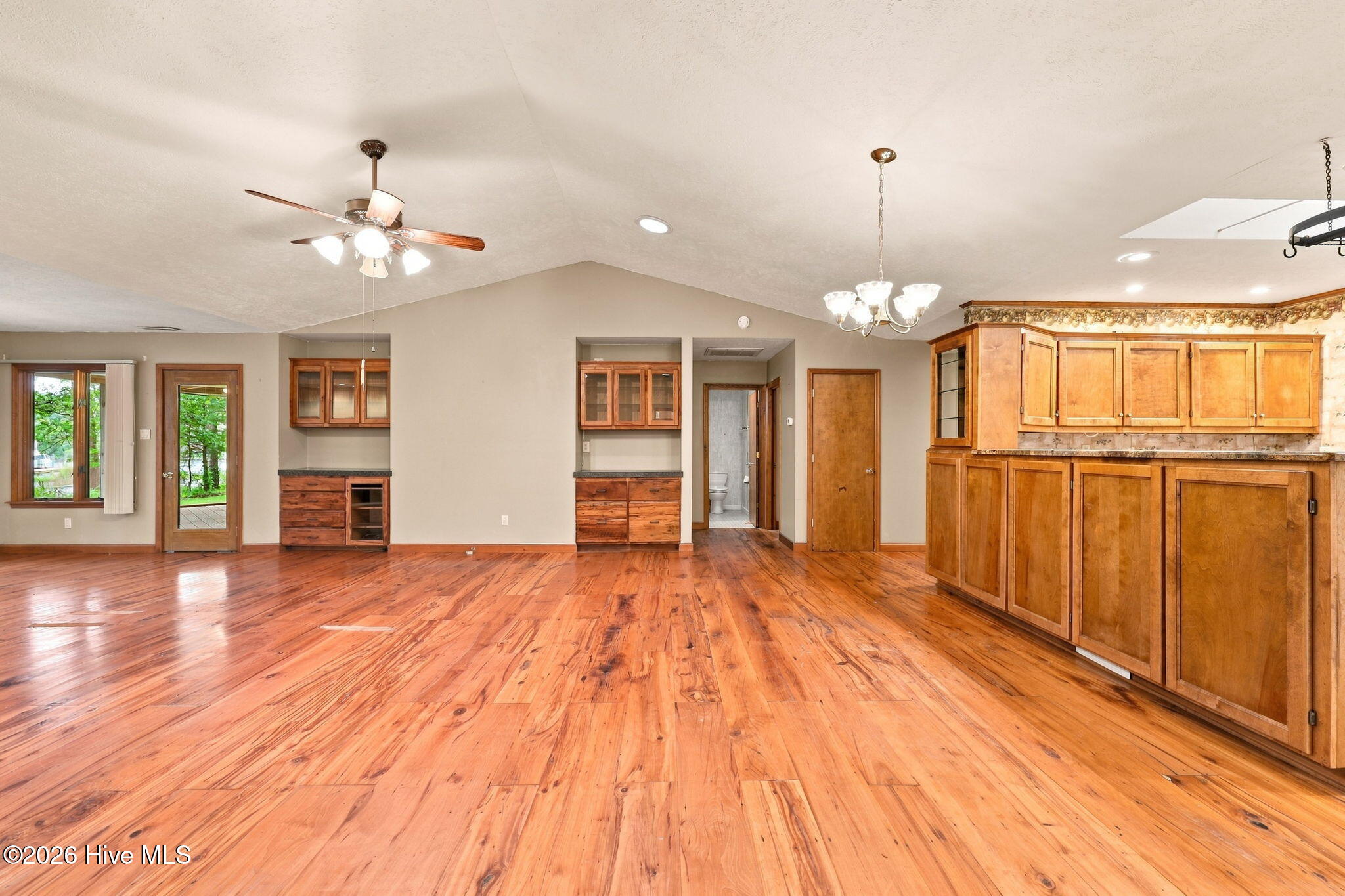 6001 Mainsail Point Road,Oriental