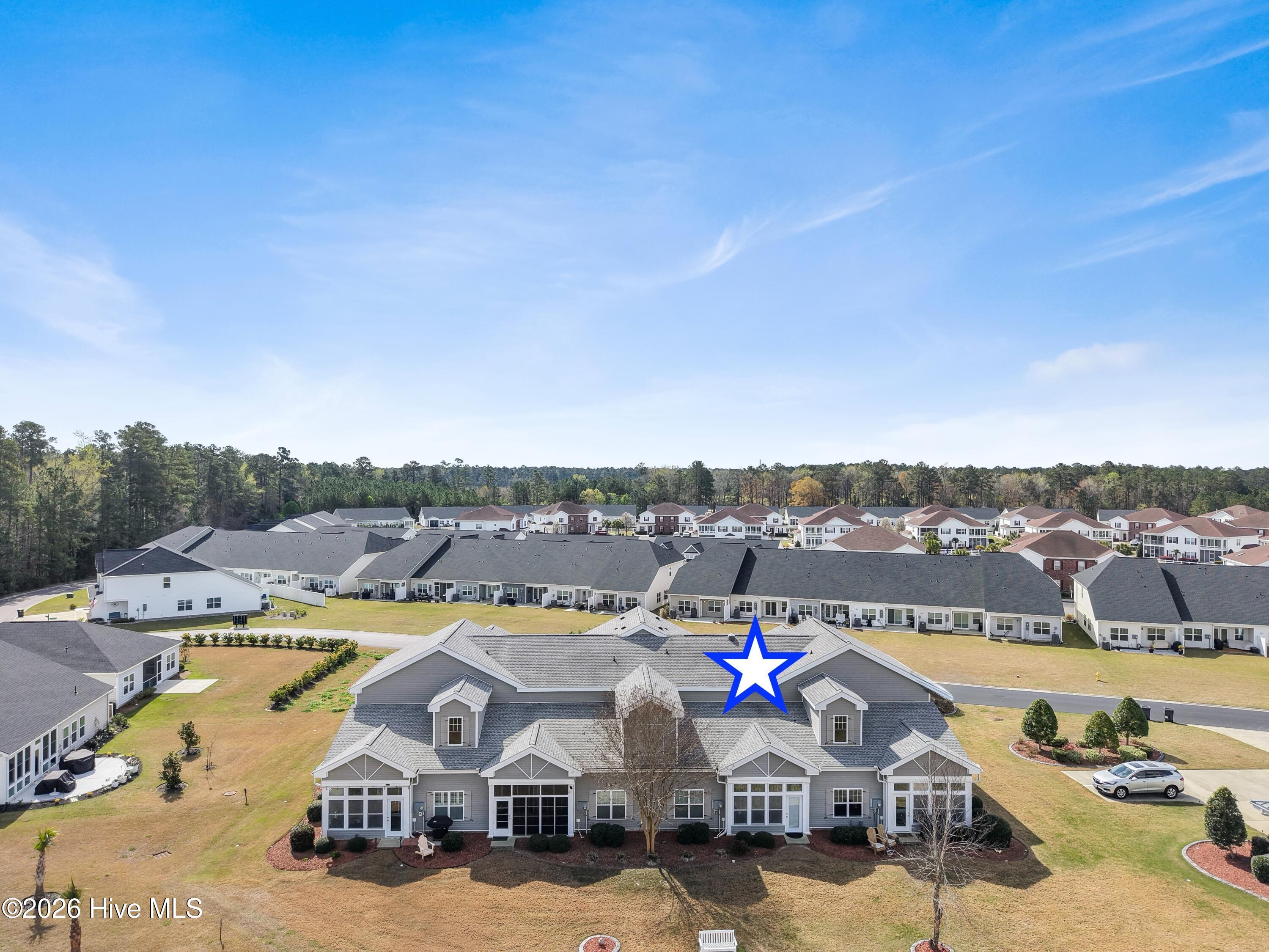 100561934 | Photo 49