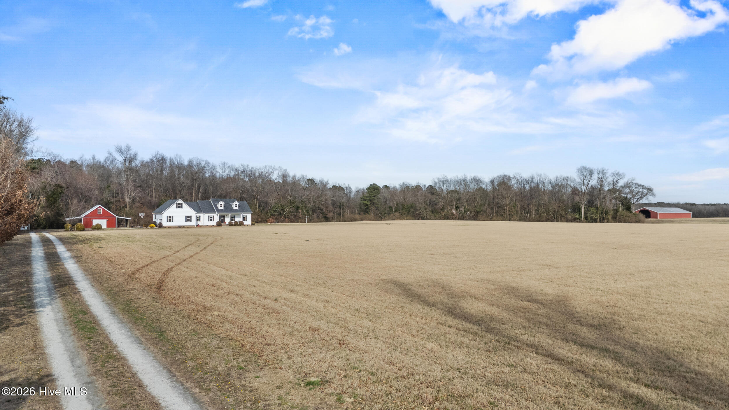 100556913 | Photo 53