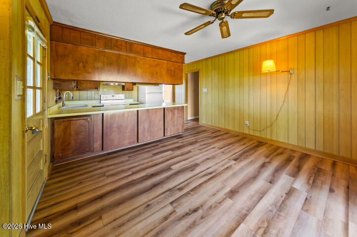 22367 Nc Highway 55,Oriental