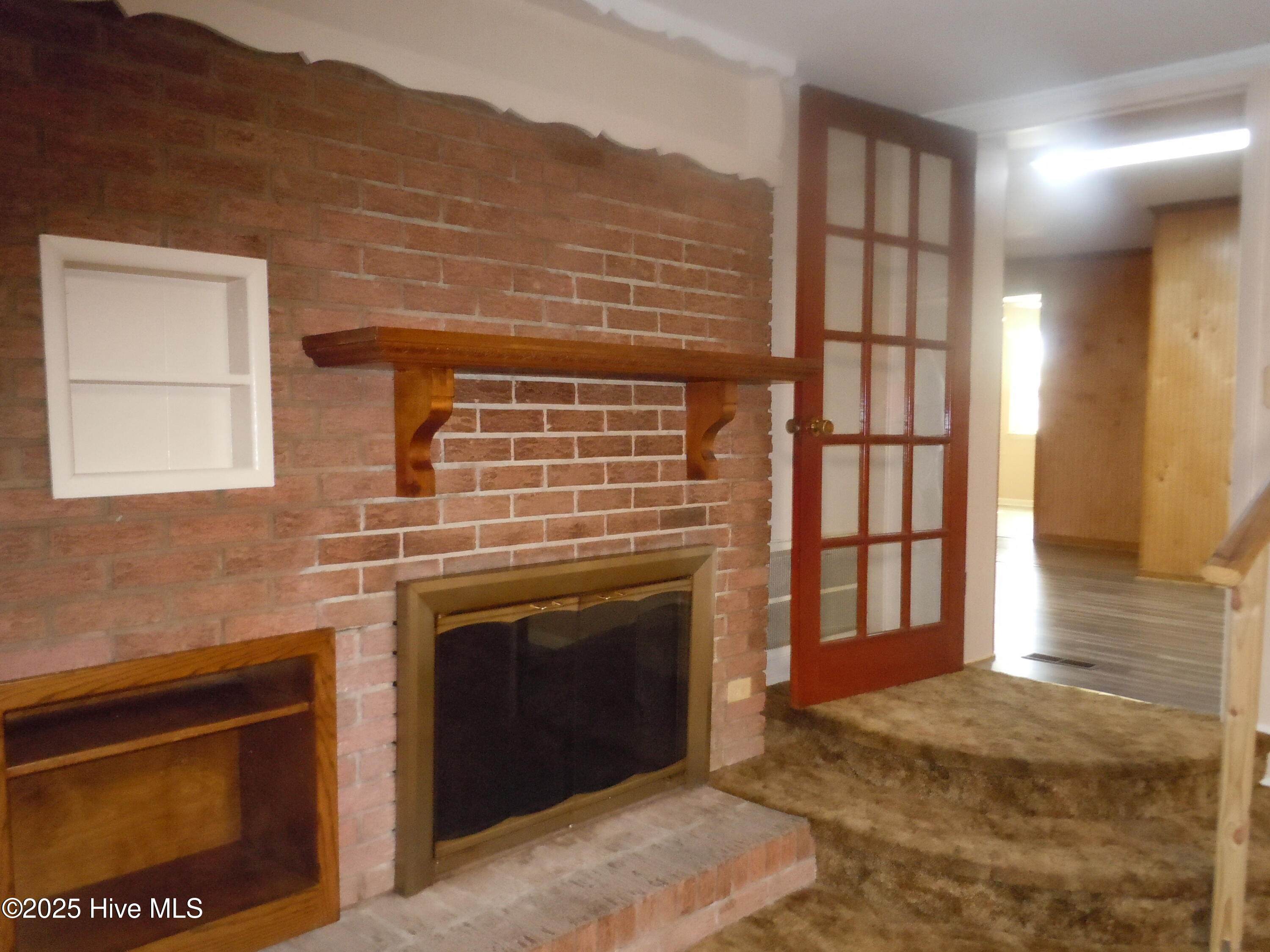 100528671 | Photo 14