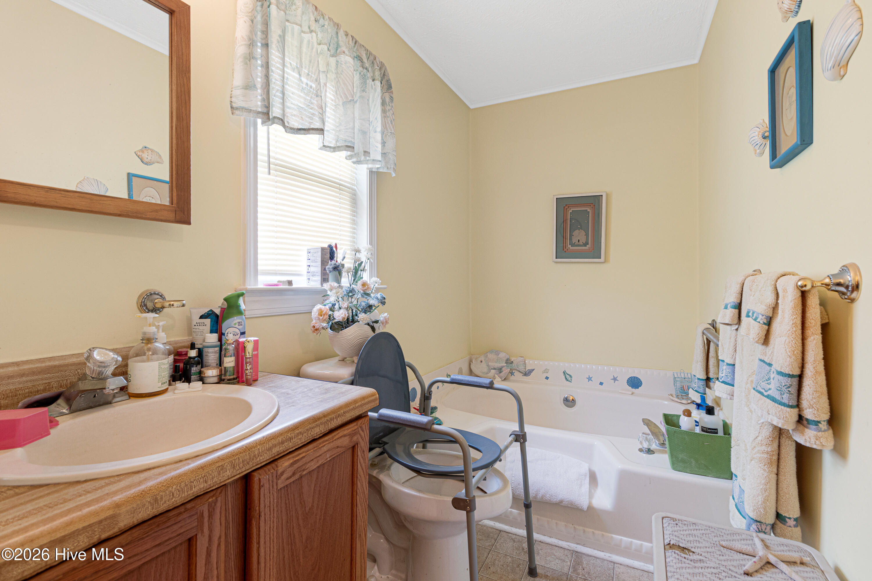 Ensuite bedroom 1