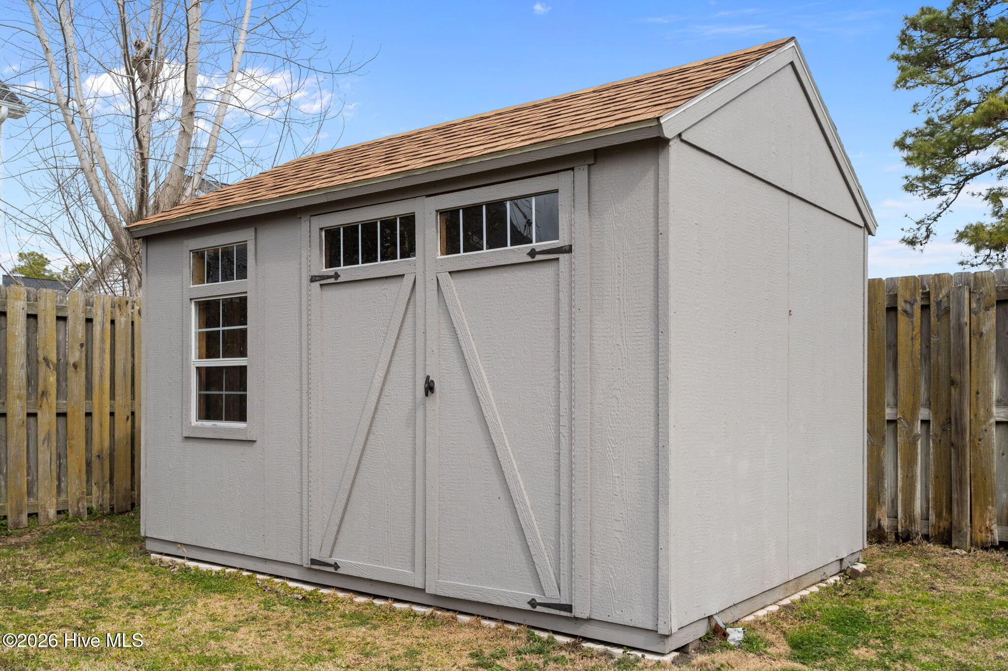 100555792 | Photo 40