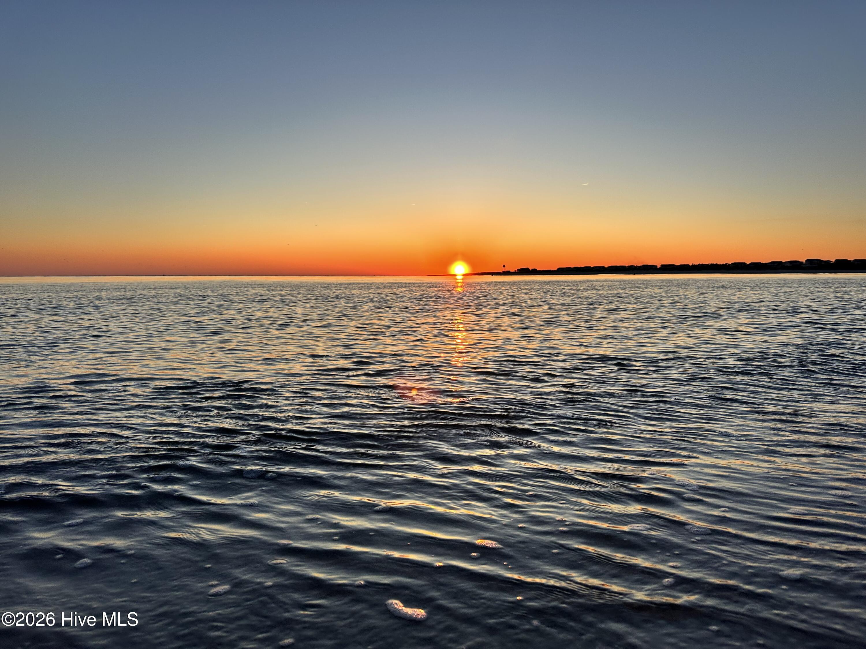 100562646 | Photo 45