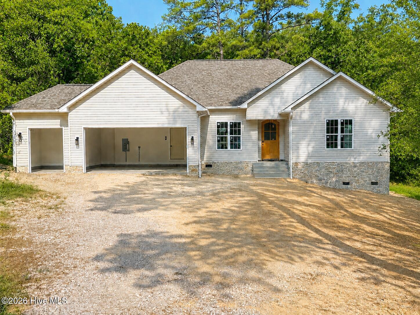 Photo 1 of Single family home for sale at 17 Remington Ln, Pinehurst, NC 28374 | MLS# 100600743 | Listing updated on 2026-09-03