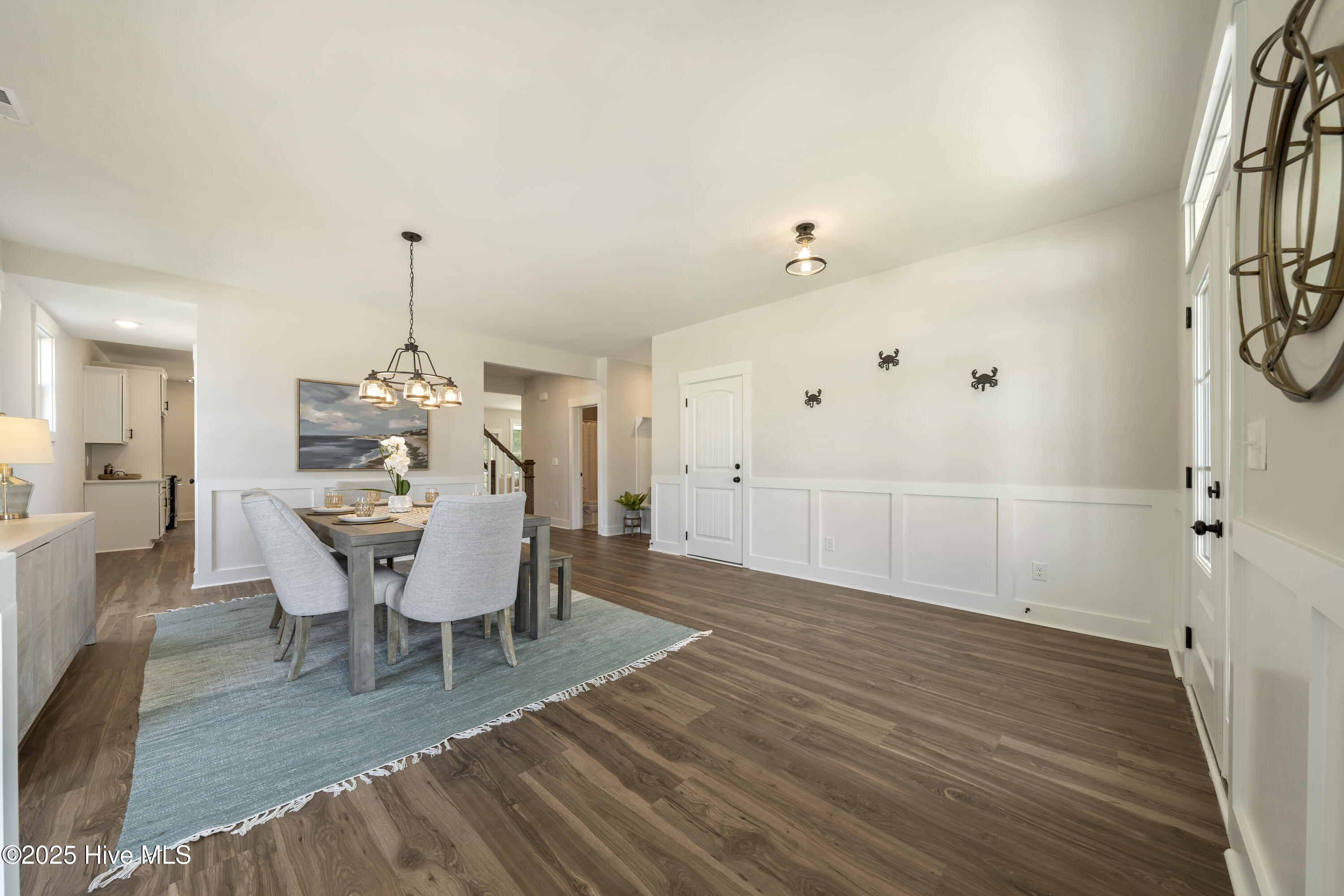 100537414 | Photo 16