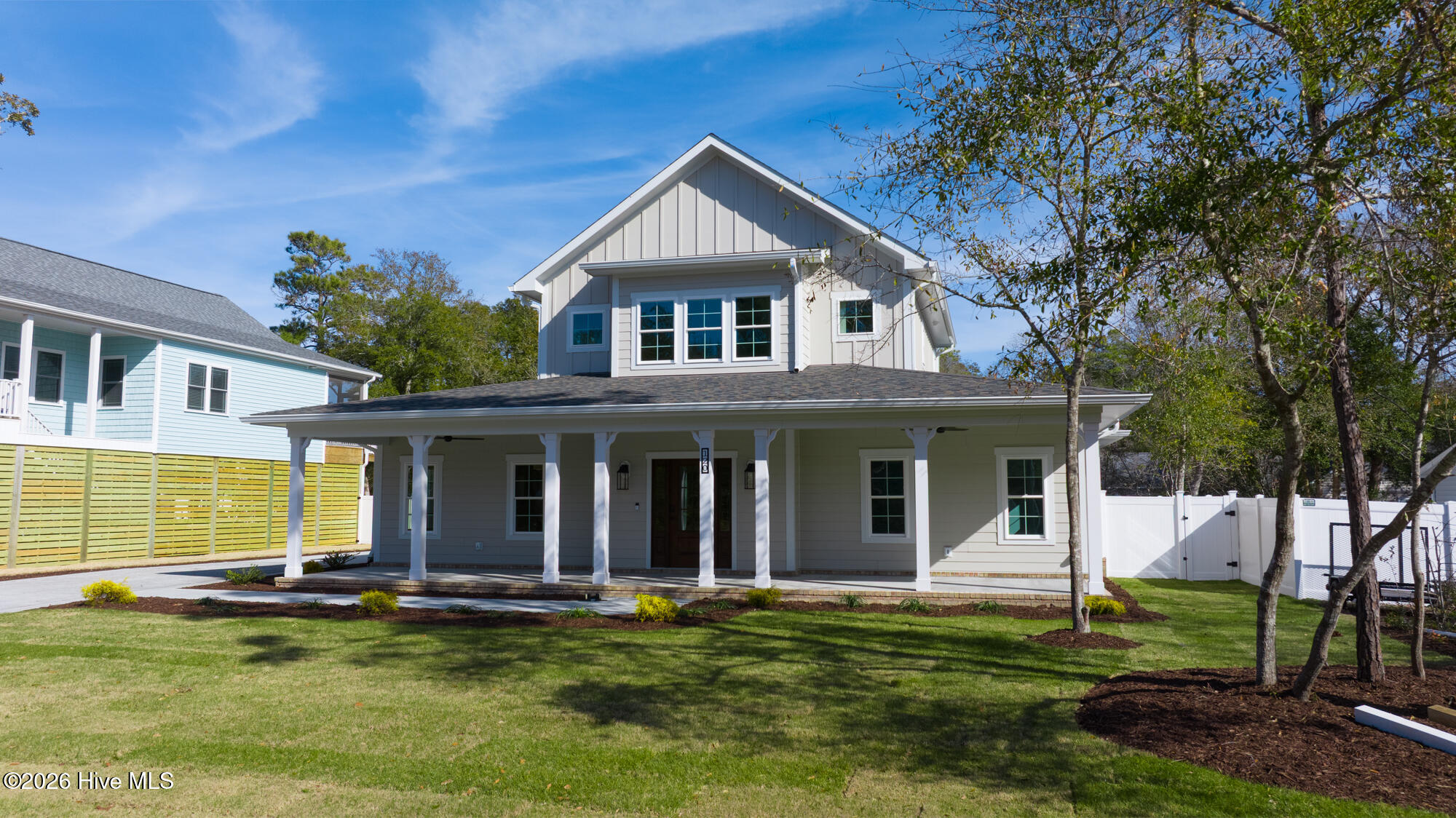 100516675 | Photo 94