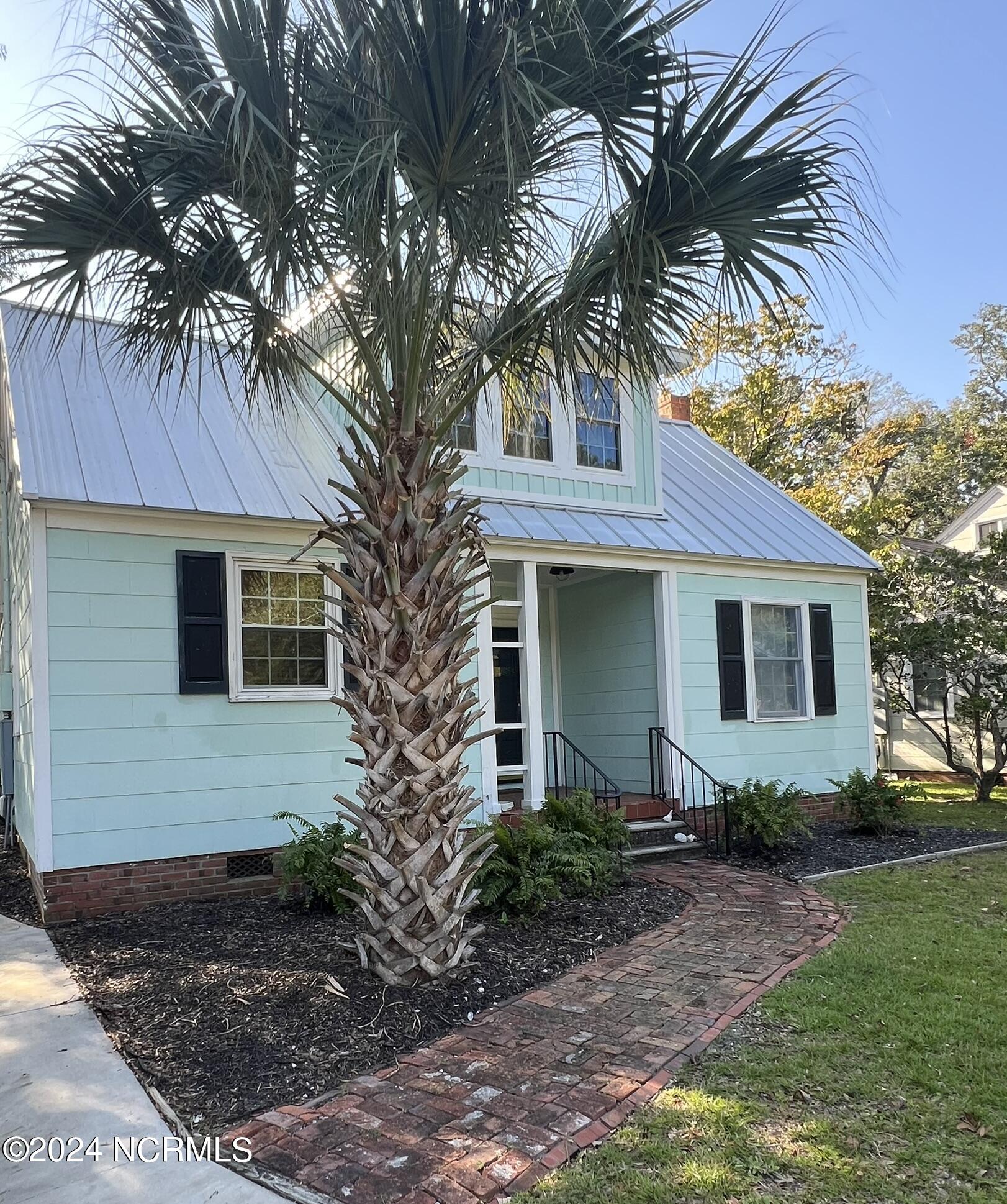 Homes for sale in Morehead City, NC | 115 Noyes Ave, Morehead City, NC 28557 | MLS# 100467659